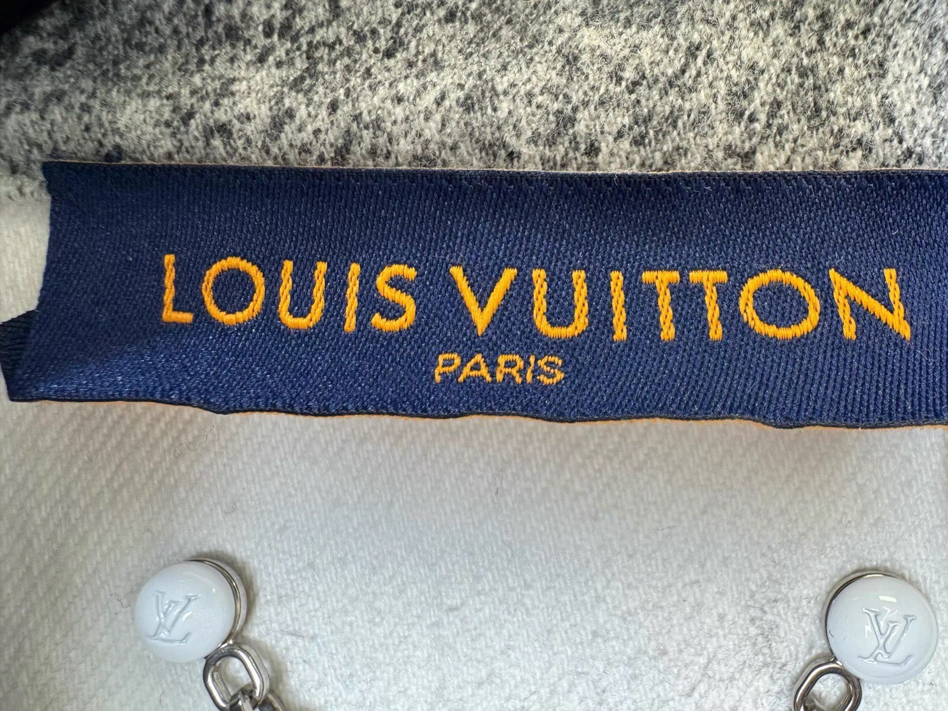 Louis Vuitton Louis Vuitton Starry Sky Gradient Logo Denim Jacket K36 Size US XL / EU 56 / 4 - 3 Thumbnail