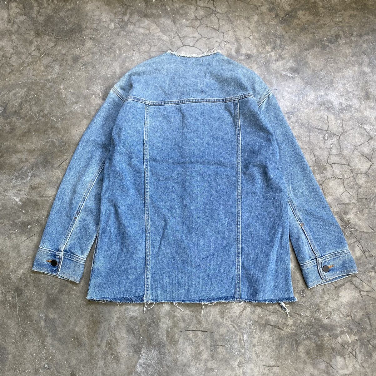 Alexander Wang 2000s Alexander Wang Riped Denim Jacket Size US L / EU 52-54 / 3 - 2 Thumbnail