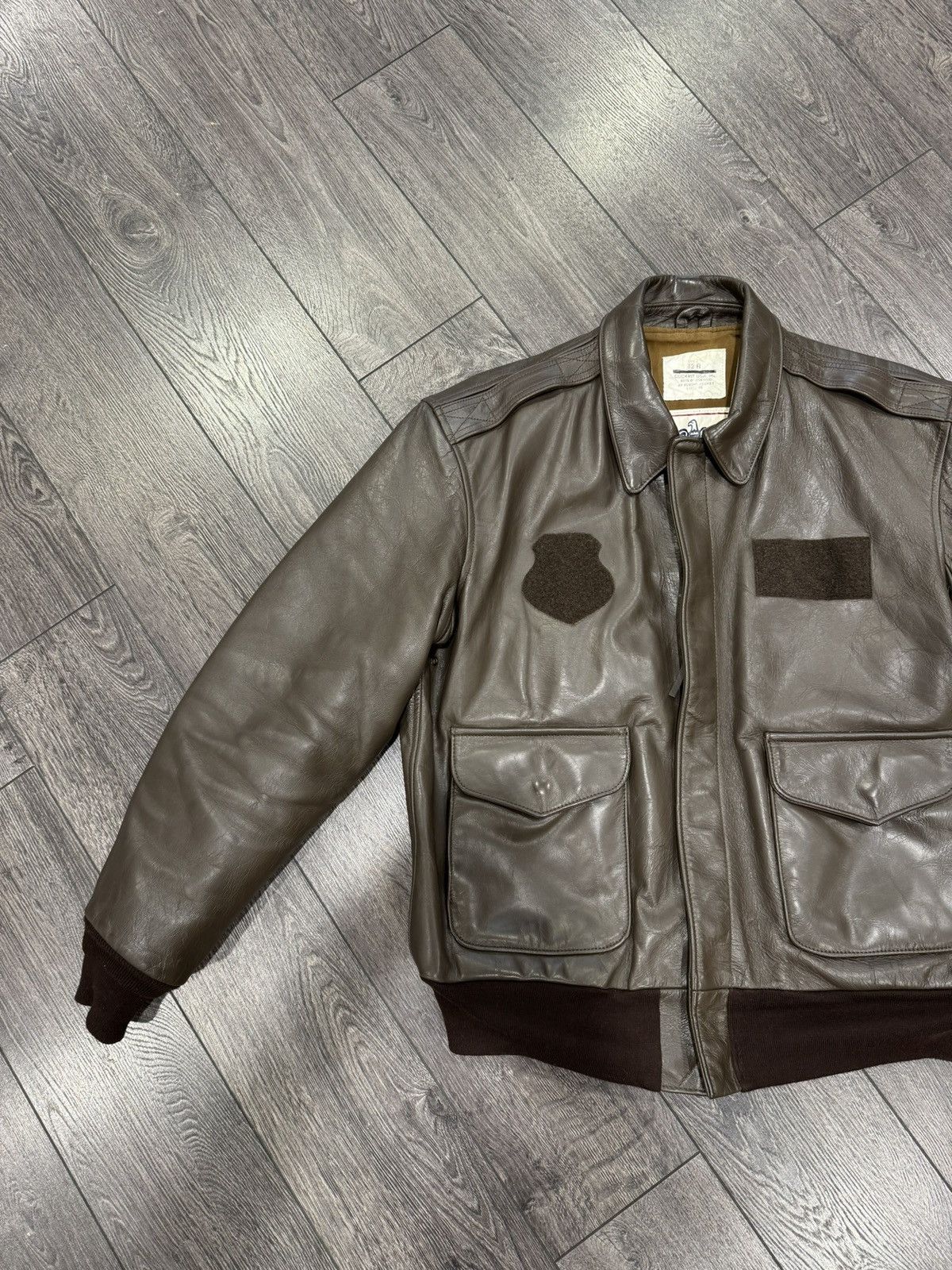 Cockpit USA Horsehide leather jacket Cockpit USA A-2 Flight Jacket 2007 Size US XL / EU 56 / 4 - 3 Thumbnail