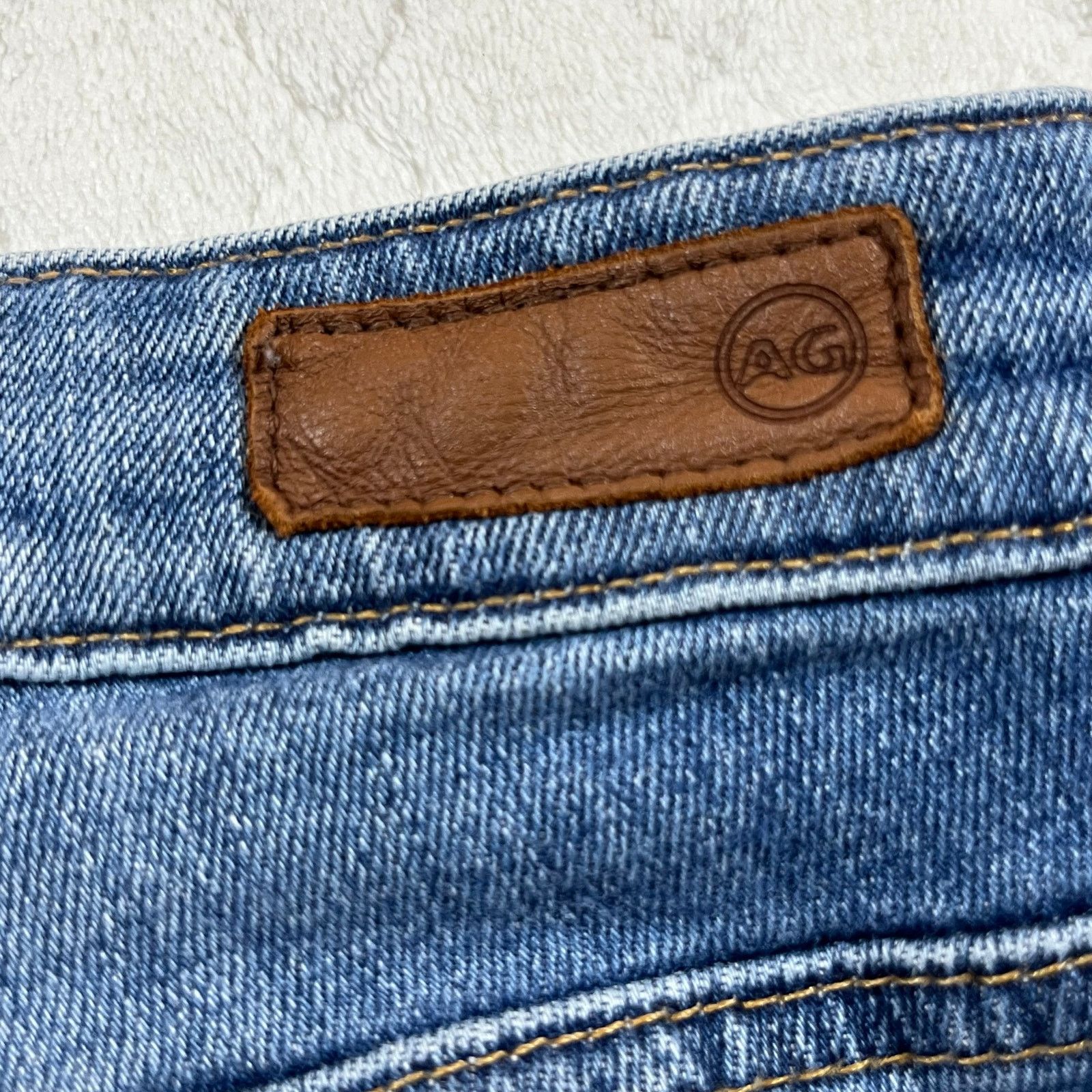 AG Adriano Goldschmied Adriano Goldschmied size 31R - Raw Hem - women’s jeans Size 31" - 9 Thumbnail