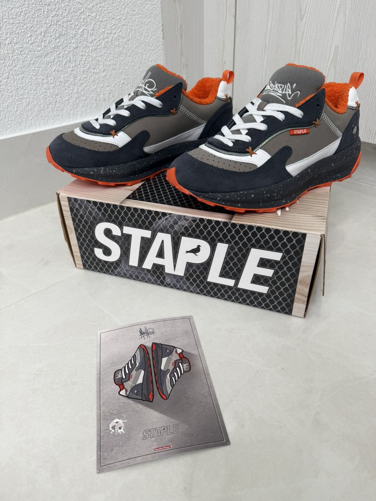 Staple Mache Runner Staple Pigeon Size 11 New in Box Size US 11 / EU 44 - 12 Thumbnail