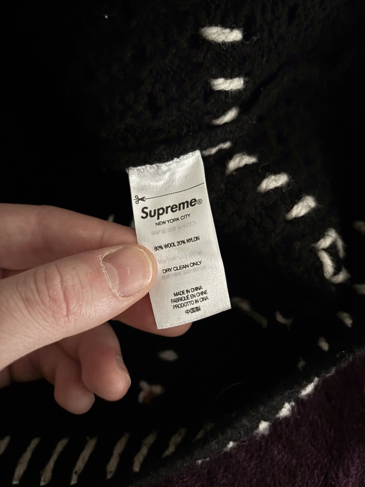 Supreme Supreme Quilt Stitch Sweater Black (SS23) Size US M / EU 48-50 / 2 - 4 Thumbnail