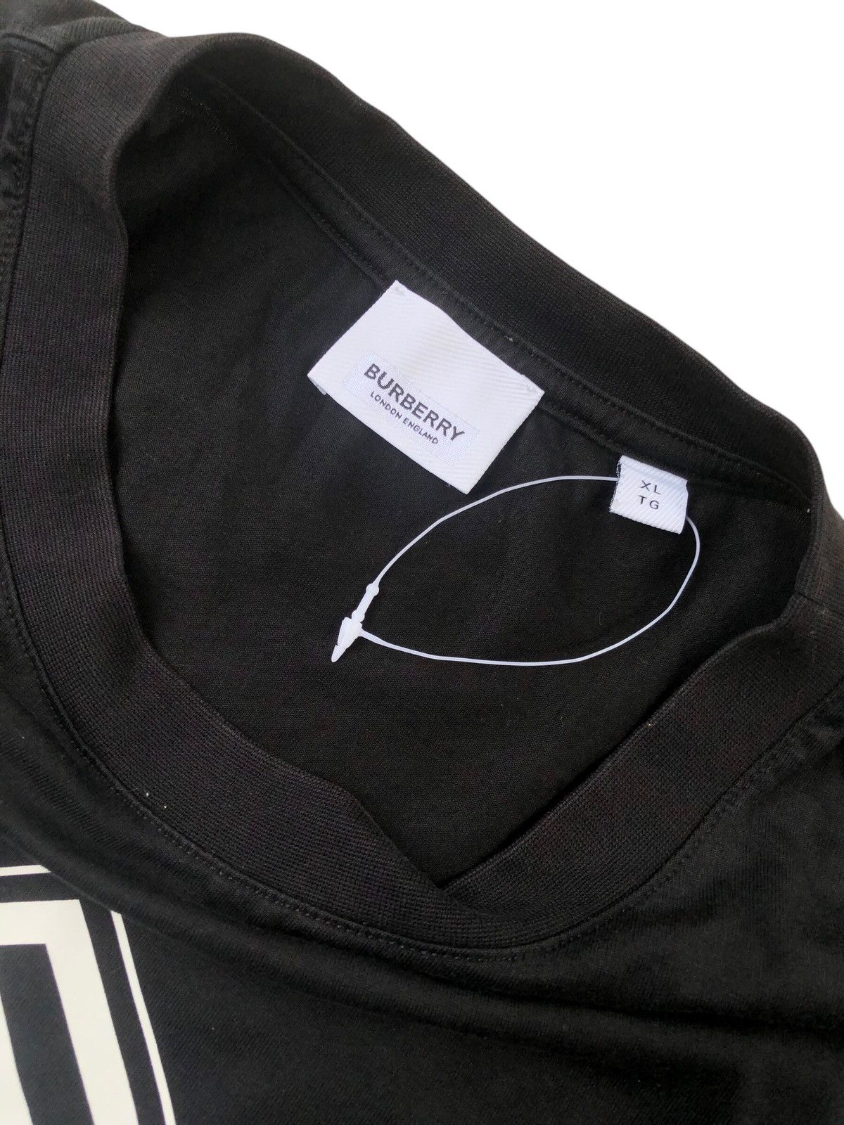 Burberry 💯Authentic BURBERRY TB Big Logo Black Oversized T-Shirt Size US XL / EU 56 / 4 - 5 Thumbnail