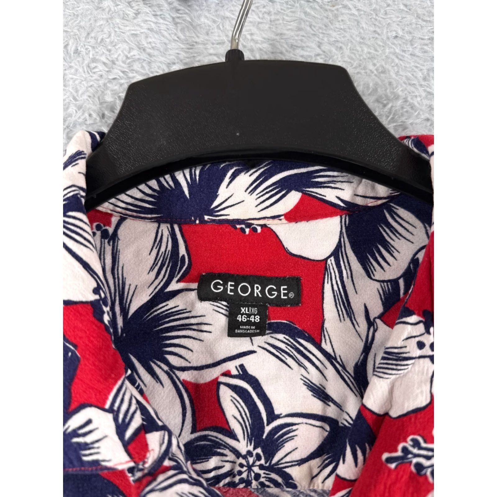 George George Shirt Adult XL Red Hawaiian Floral Short Sleeve Button-Up Cotton Mens Size US XL / EU 56 / 4 - 7 Thumbnail