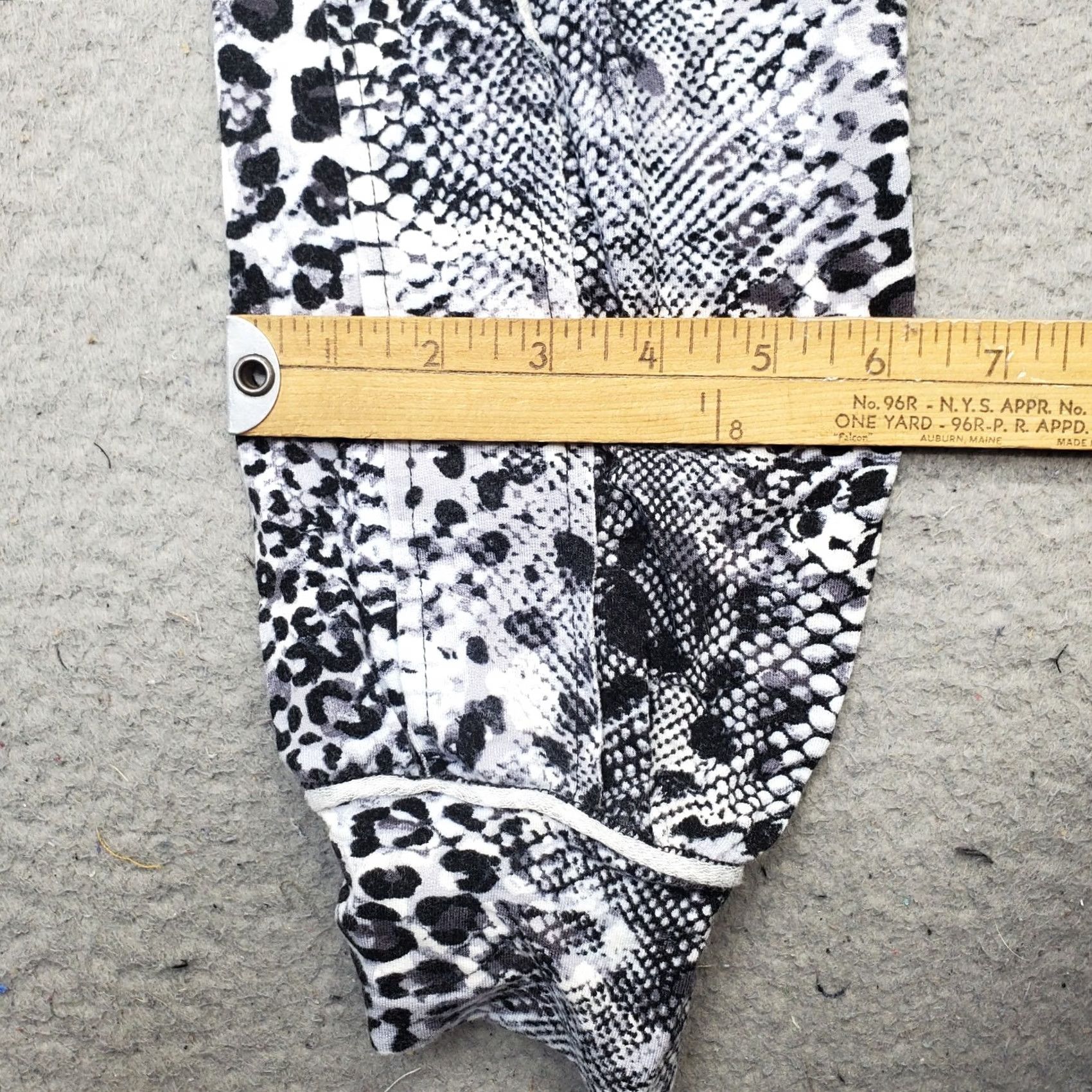Vintage Skinnygirl Jogger Pants Womens XS Multi Snakeskin Print Stretch Drawstring Waist Size 26" / US 2 / IT 38 - 5 Thumbnail
