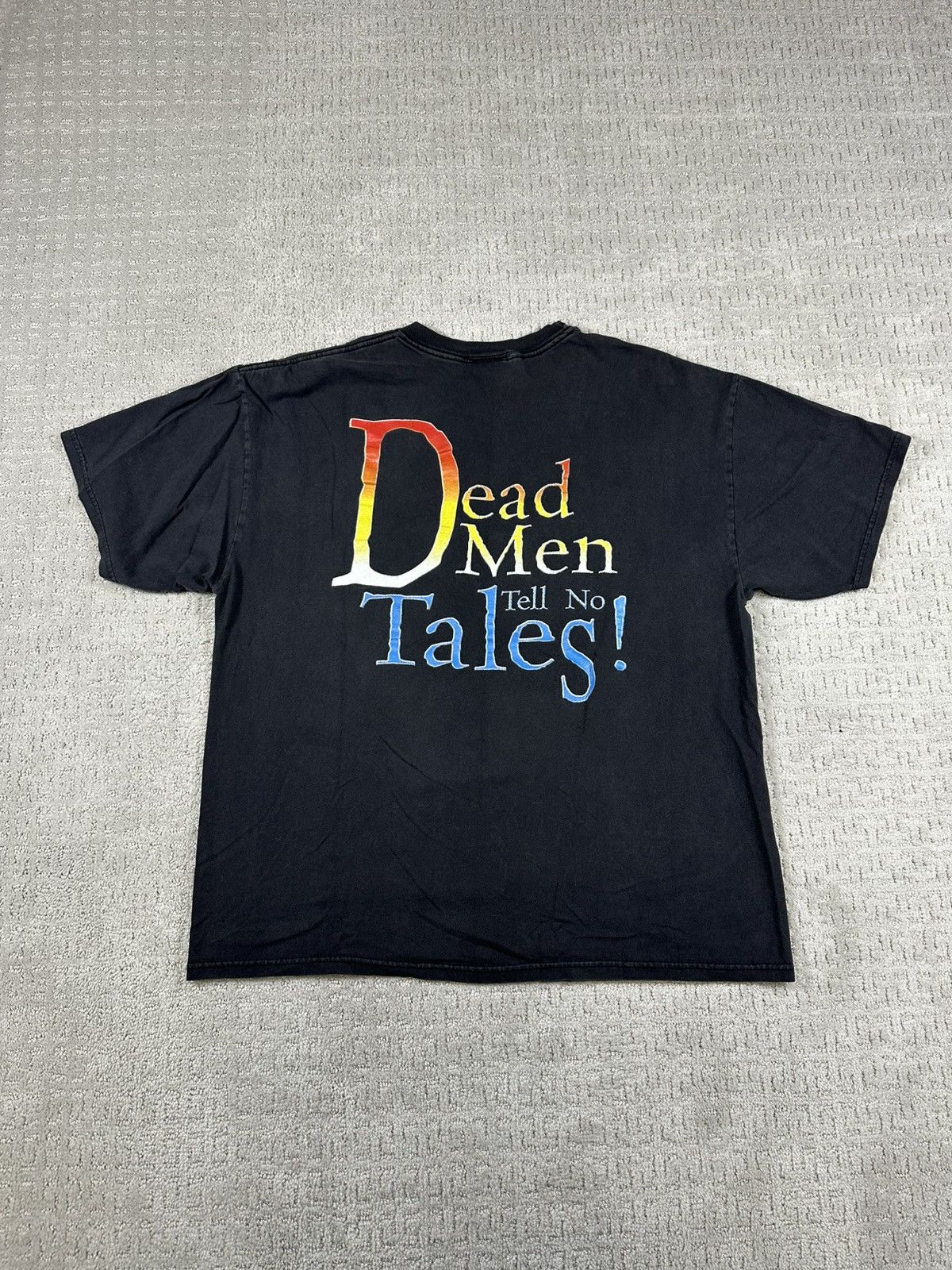 Disney Disney Pirates Of The Caribbean Mickey Donald Goofy T-Shirt Size US XL / EU 56 / 4 - 2 Thumbnail