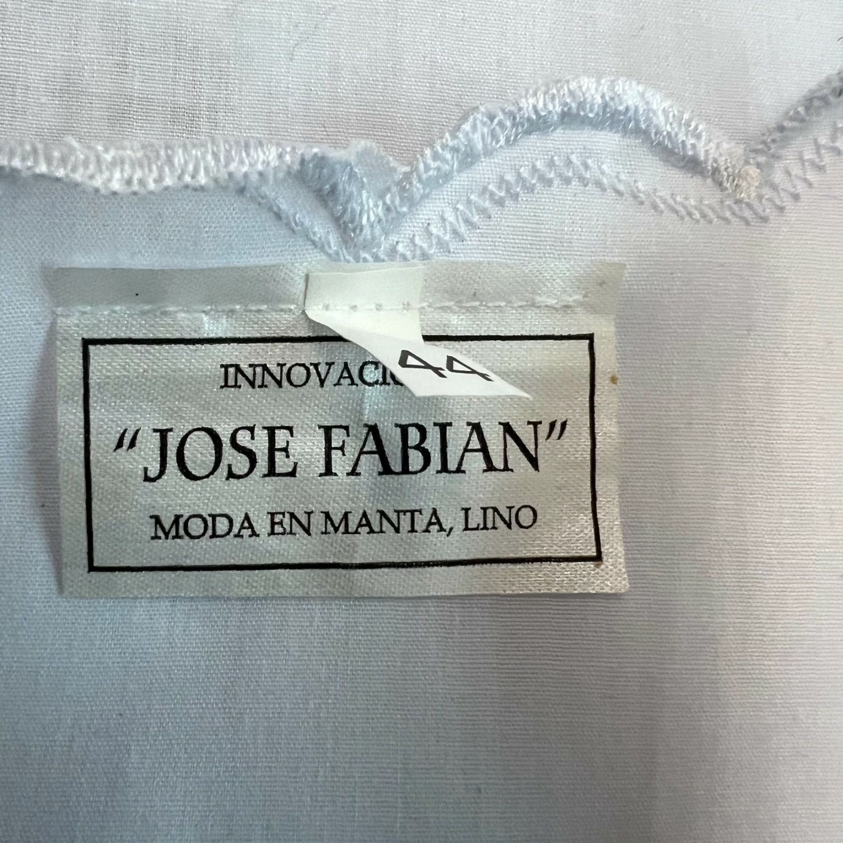 Vintage Jose Fabian Womens Floral Embroidered Blue Blouse Top Round Neck Casual Size 44 Size M / US 6-8 / IT 42-44 - 4 Thumbnail