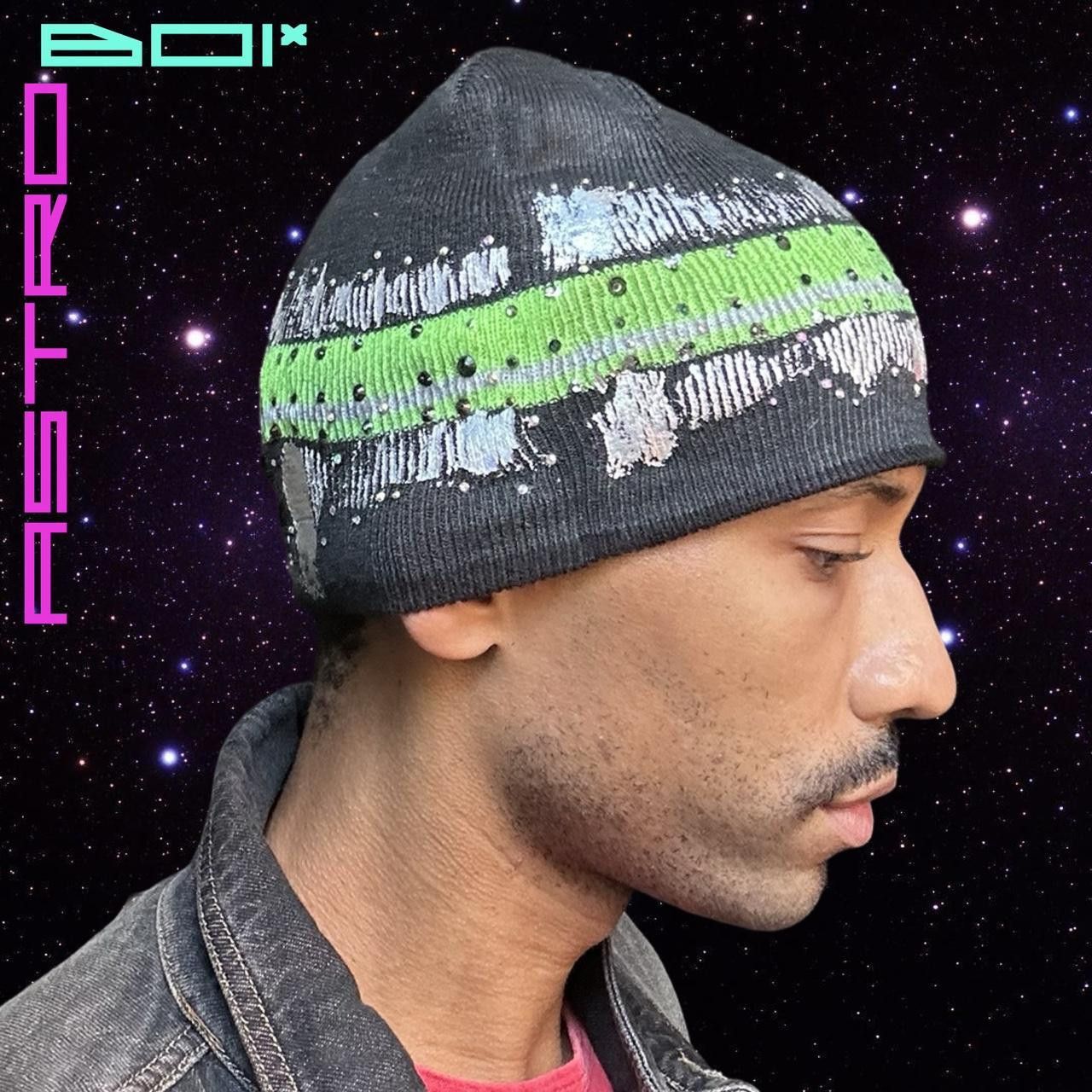 Other ASTROBOI* GREY BEANIE W/ SLIME GREEN STRIPE AND RHINESTONES Size ONE SIZE - 4 Thumbnail