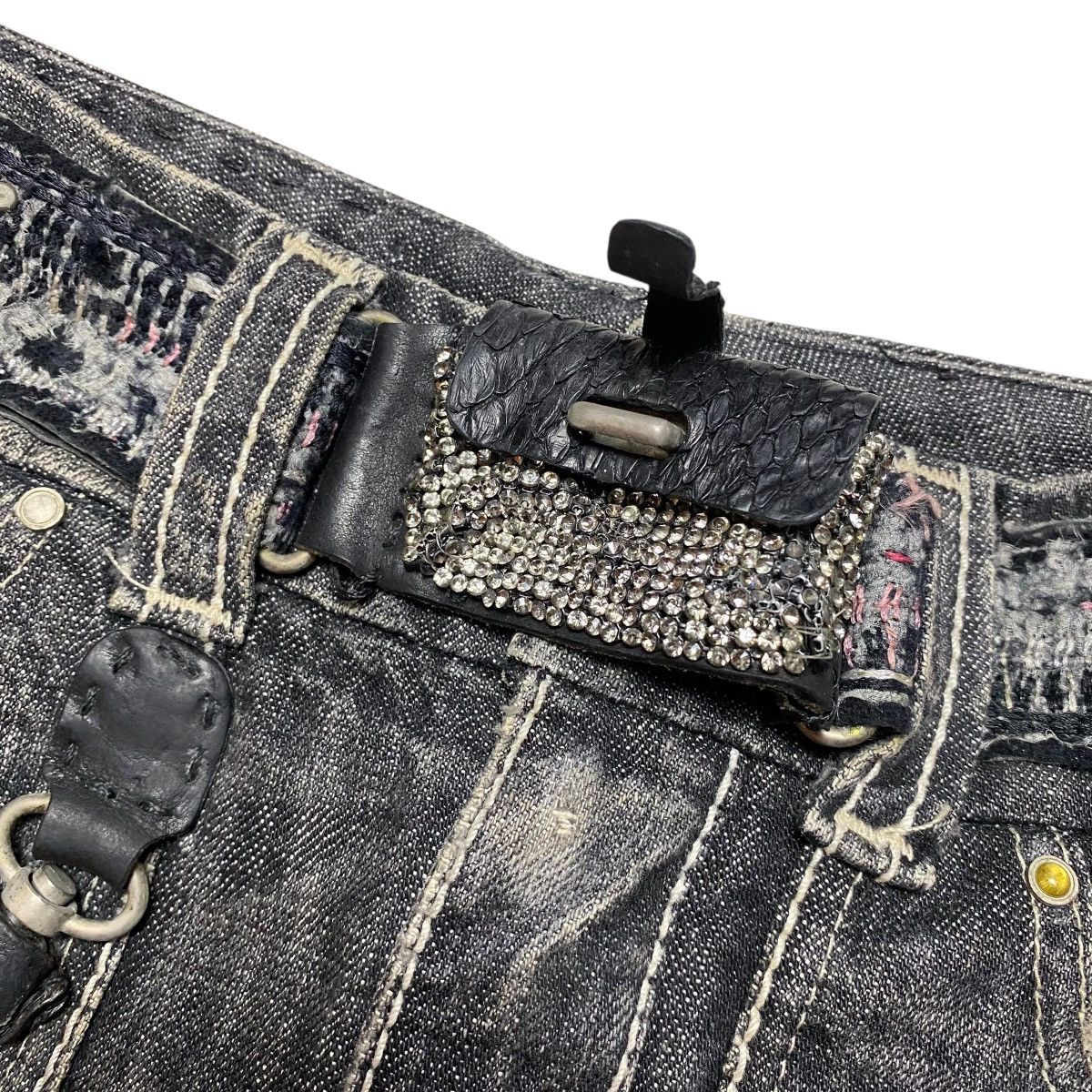 Ermanno Scervino Ermanno Scervino Patchwork Flared Denim Pants Size US 28 / EU 44 - 4 Thumbnail