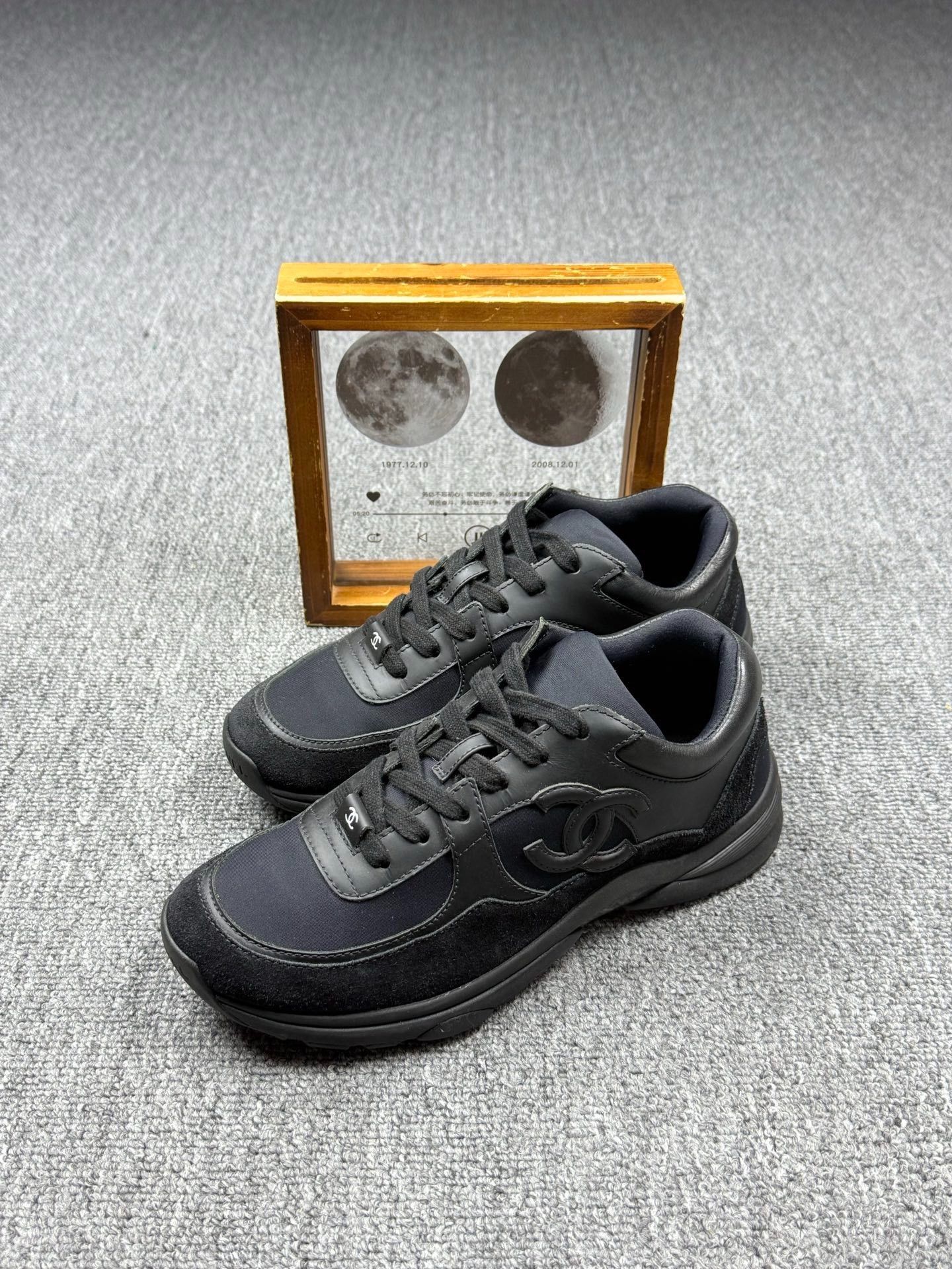 Chanel Chanel Casual Black Lowtop Sneakers it_37 Women Size US 7 / IT 37 - 1 Thumbnail