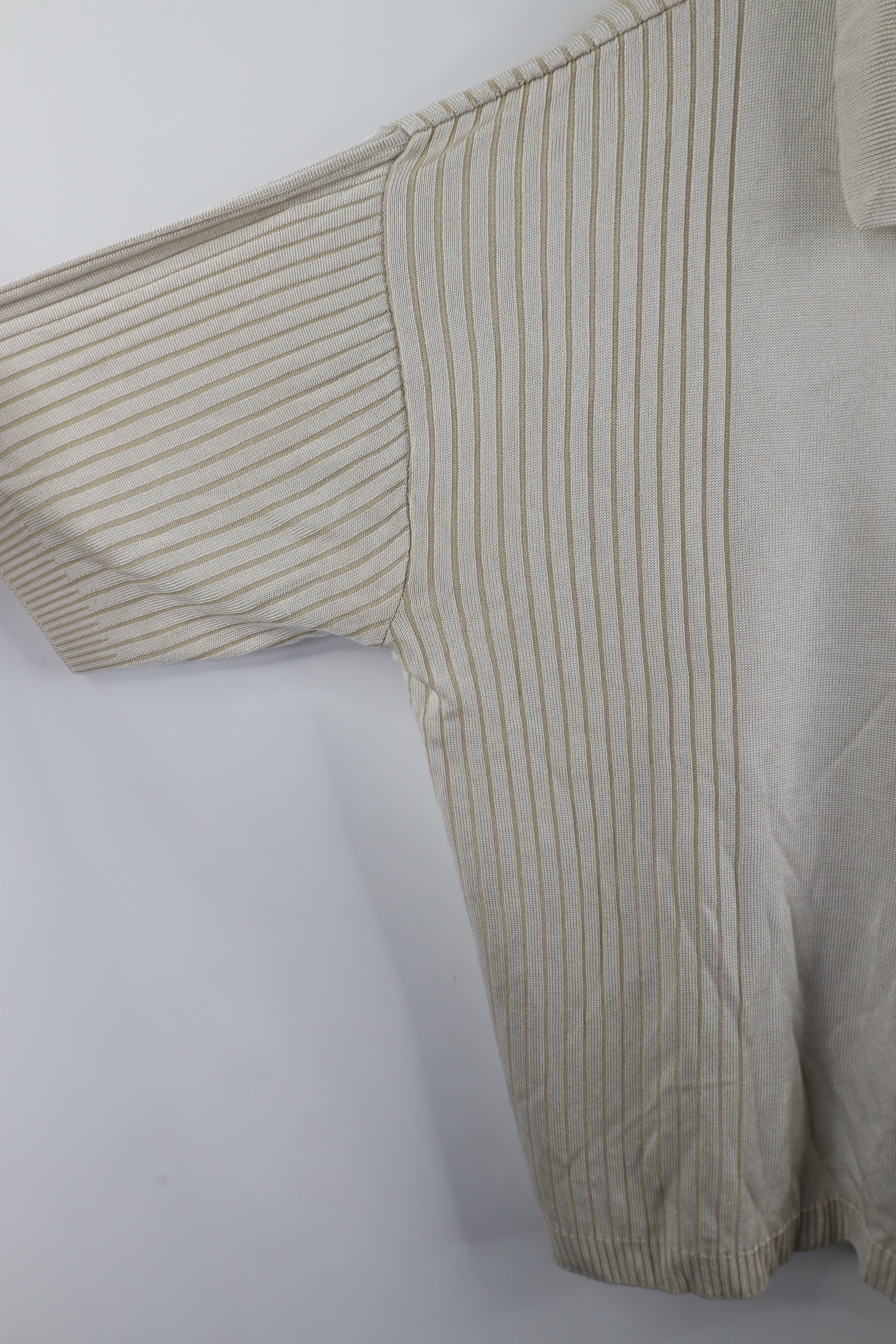 Vintage Vintage 90s Streetwear Ribbed Knit Short Sleeve Polo Shirt Size US XL / EU 56 / 4 - 6 Thumbnail
