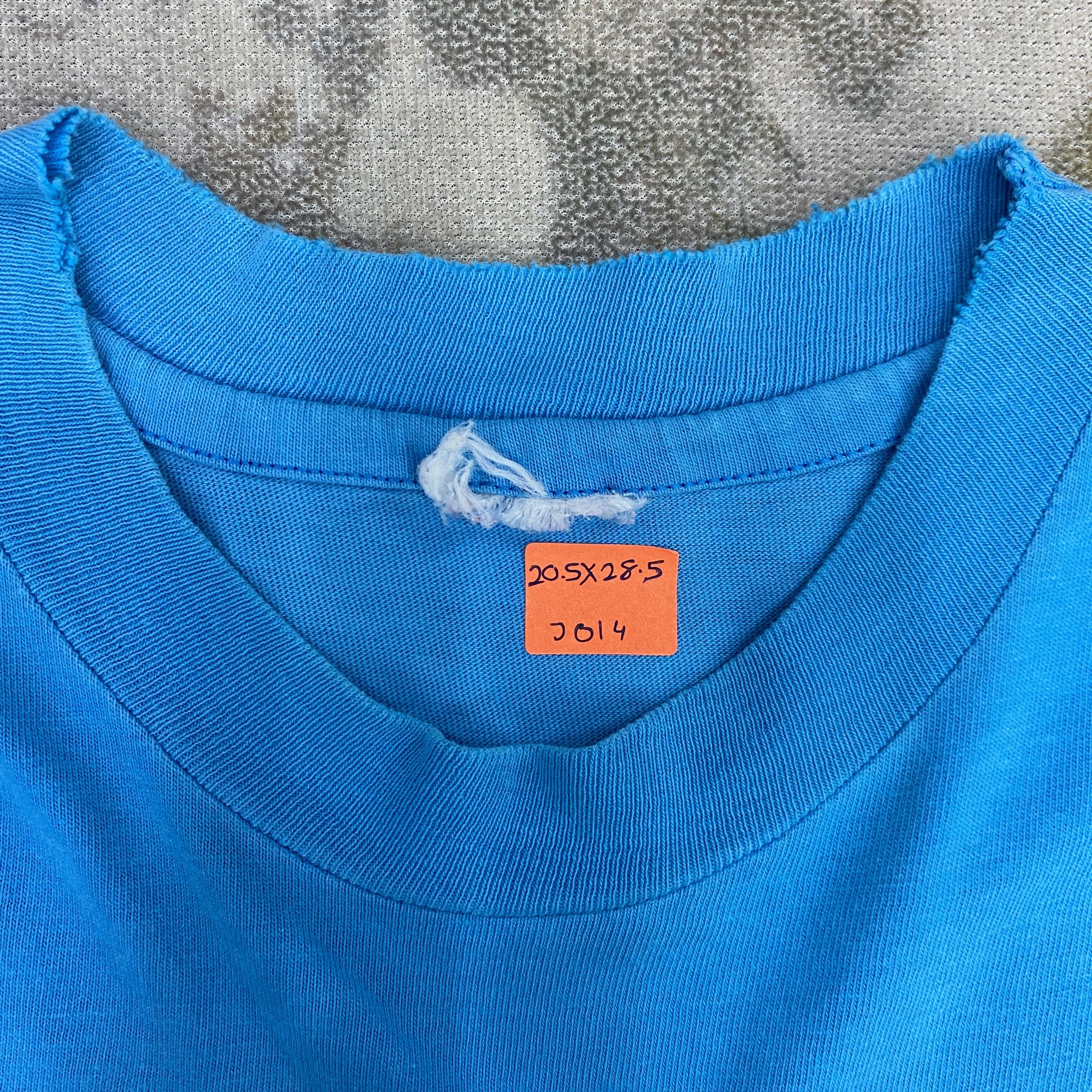 Vintage Vintage Tropical Reef Exotic Ocean Sea Coral TShirt - J014 Size US M / EU 48-50 / 2 - 3 Thumbnail