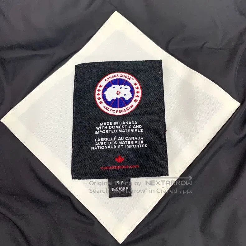 Canada Goose Canada Goose White Fur Hooded Down Jacket. Size US S / EU 44-46 / 1 - 6 Thumbnail