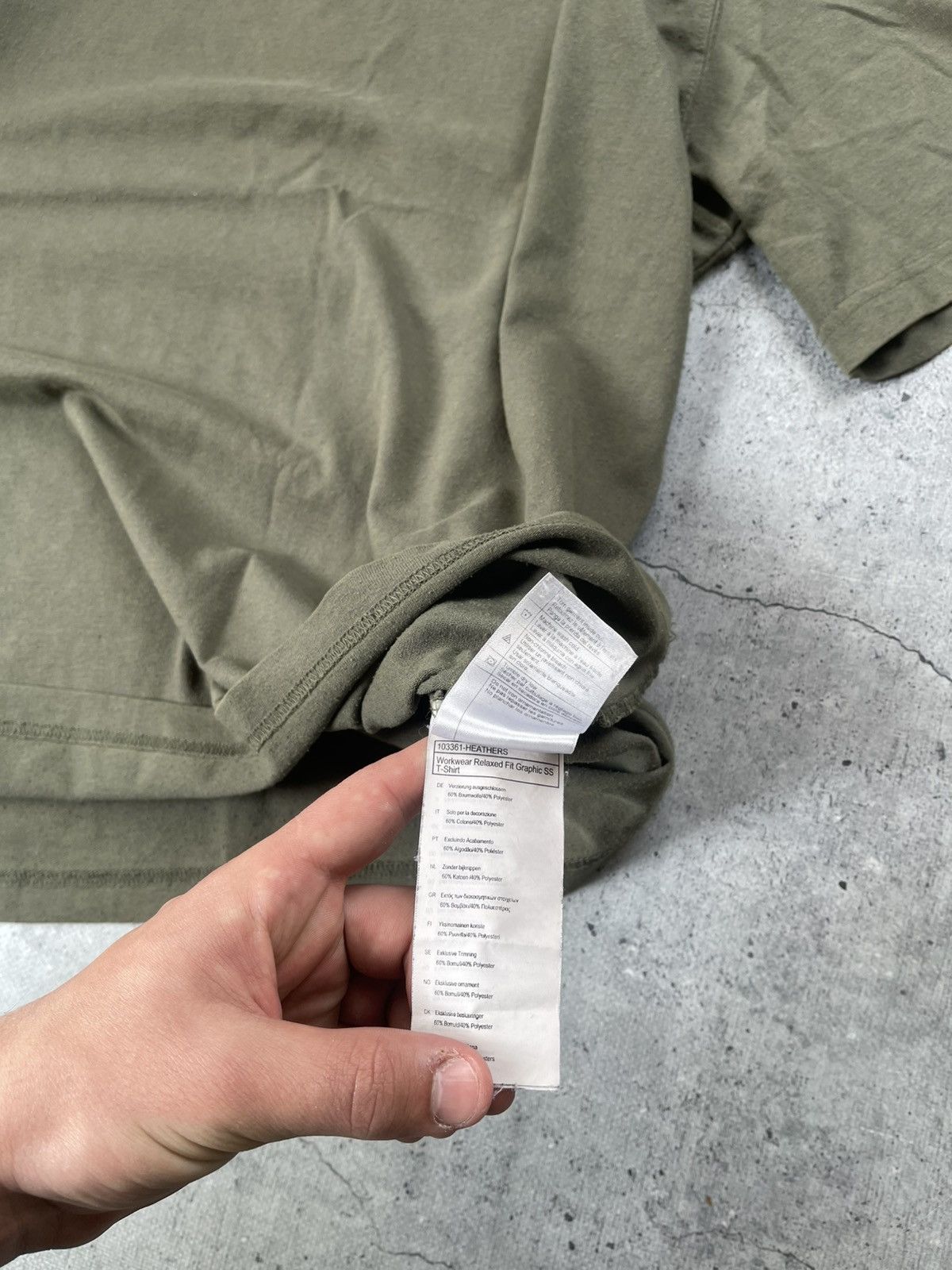 Carhartt × Carhartt Wip × Vintage 🇺🇸 Vintage 90s Carhartt t-shirt rare retro Y2K hype Size US L / EU 52-54 / 3 - 7 Thumbnail