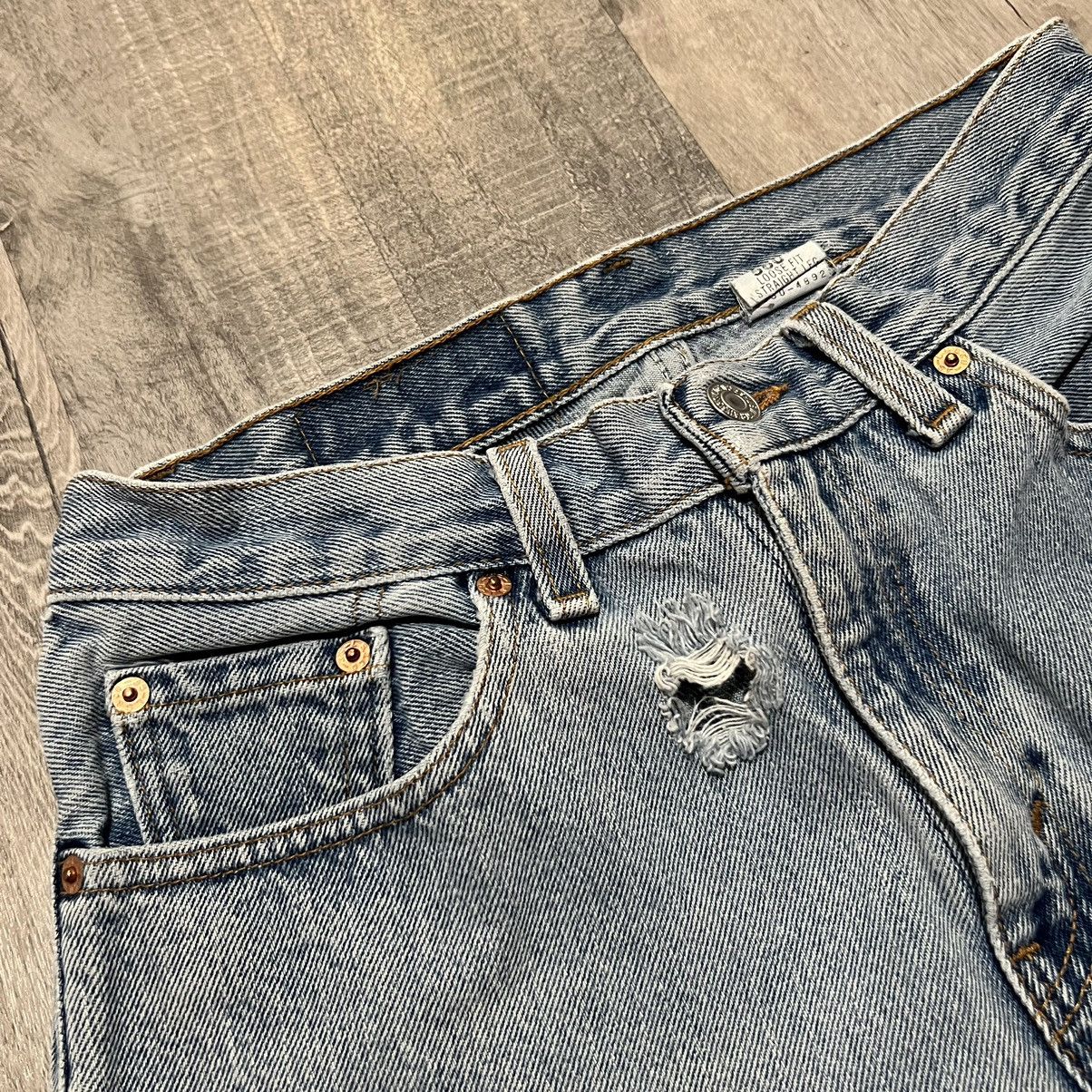 Levi's × Vintage VTG Levis 560 Baggy Loose Lightwash 90s Denim Skater Jeans Size 29" - 4 Thumbnail