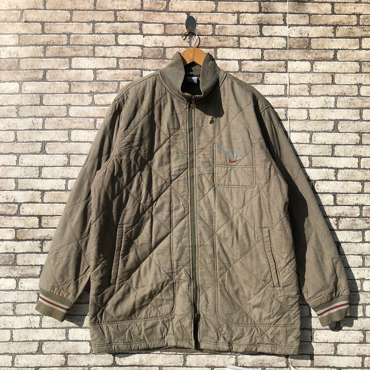 Nike Vintage Nike Paded Streetwear Heavy Jacket Size US XL / EU 56 / 4 - 1 Thumbnail