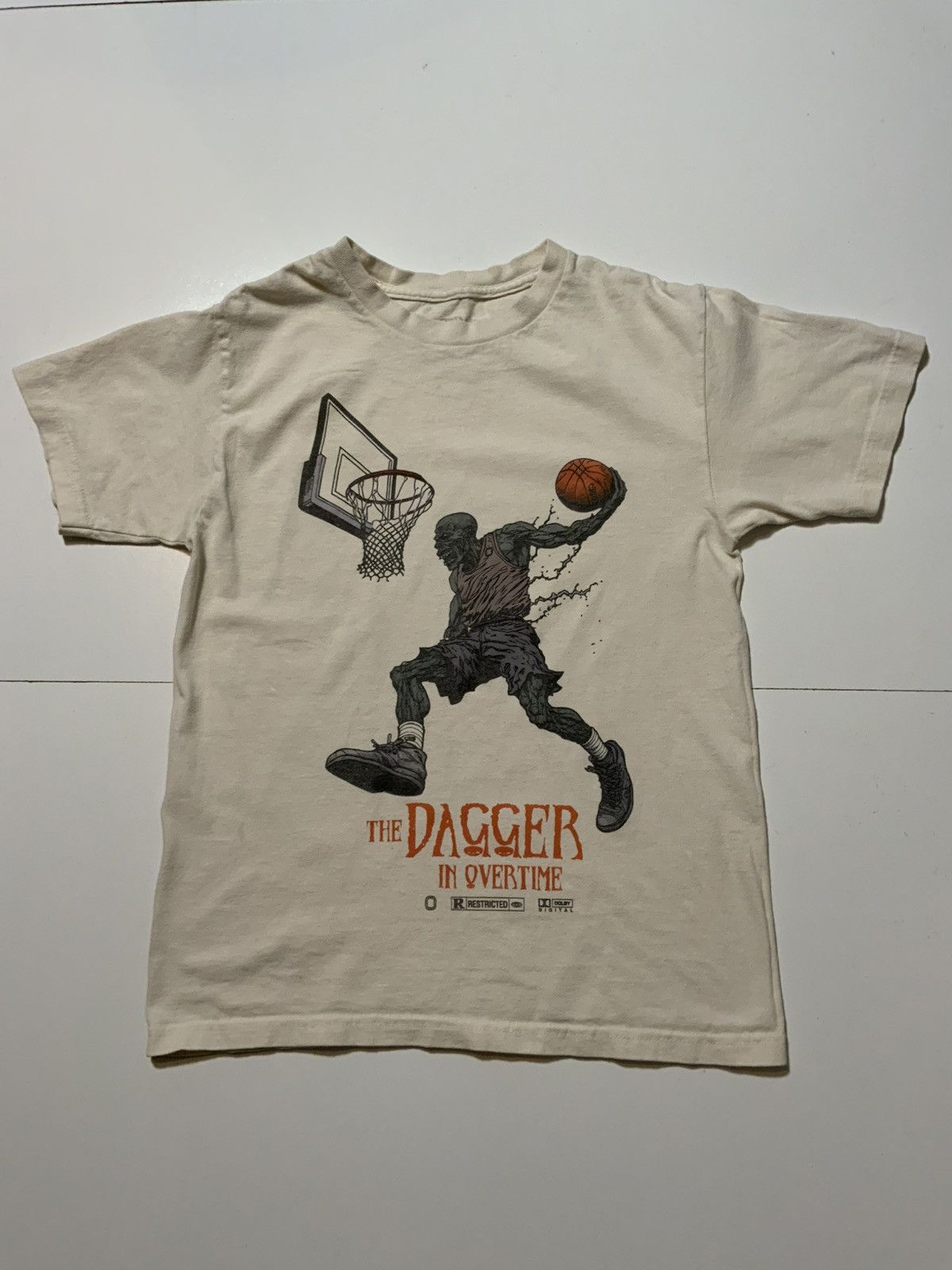 Other Overtime Elite The Dagger Basketball Skull Skeleton T-Shirt Size US S / EU 44-46 / 1 - 1 Thumbnail