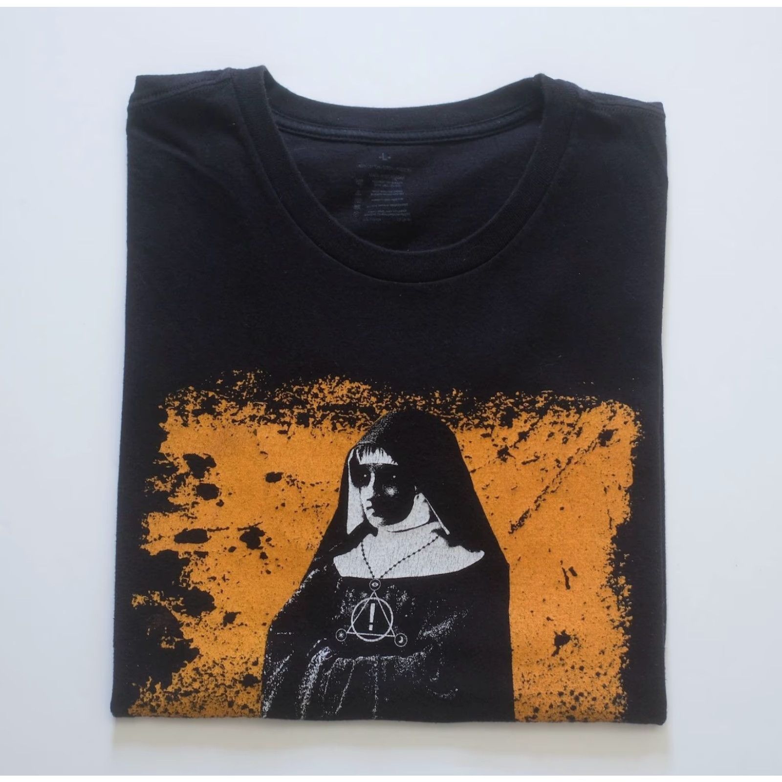 Vintage PANIC AT THE DISCO PRAY FOR THE WICKED DISTRESSED MUSIC TOUR VTG Y2K T SHIRT Mens SZ L Size US L / EU 52-54 / 3 - 5 Thumbnail