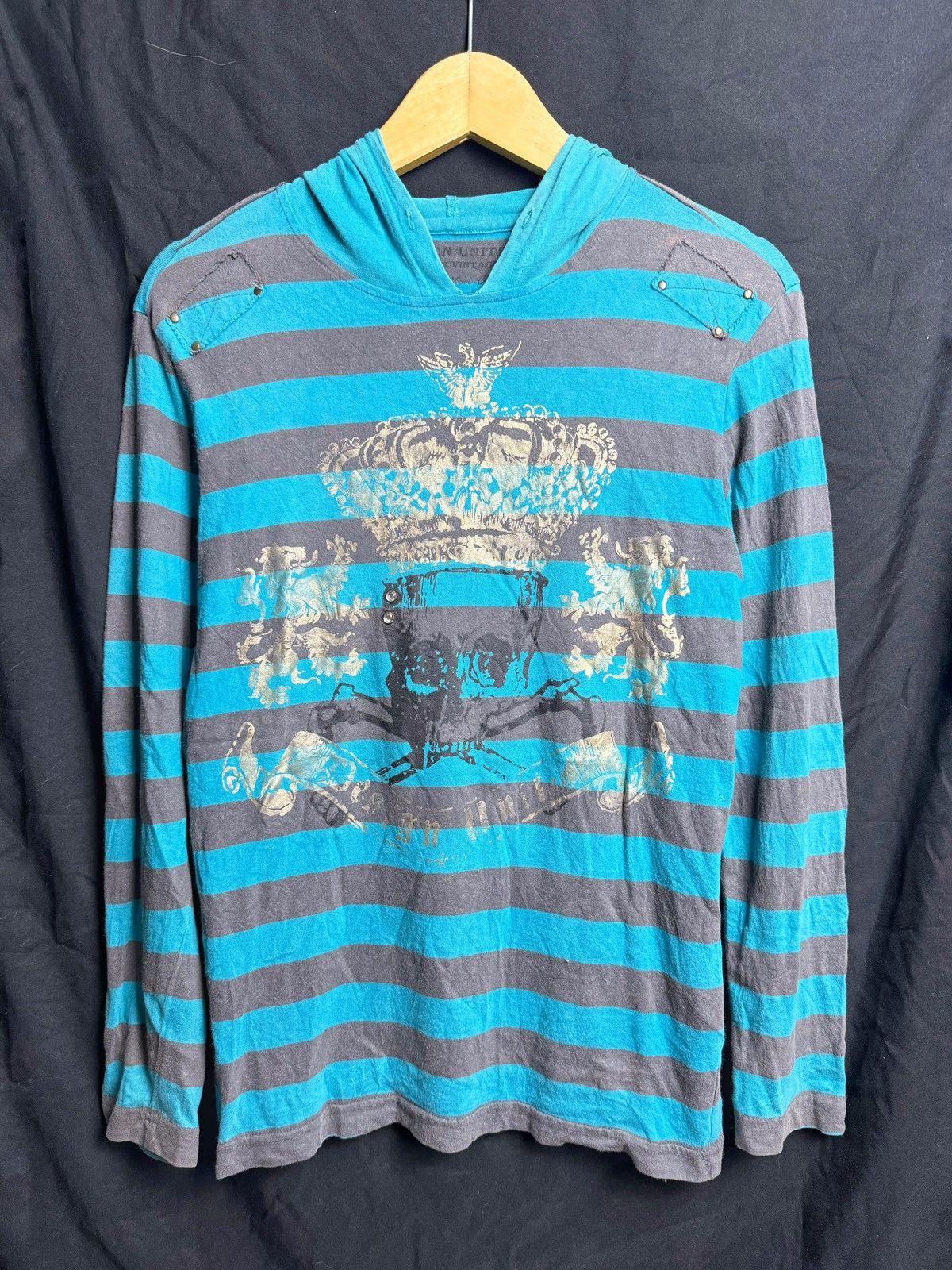 If Six Was Nine × Japanese Brand × Le Grande Bleu (L.G.B.) Skulls Design United Long Sleeve With Hodie Size US M / EU 48-50 / 2 - 1 Thumbnail