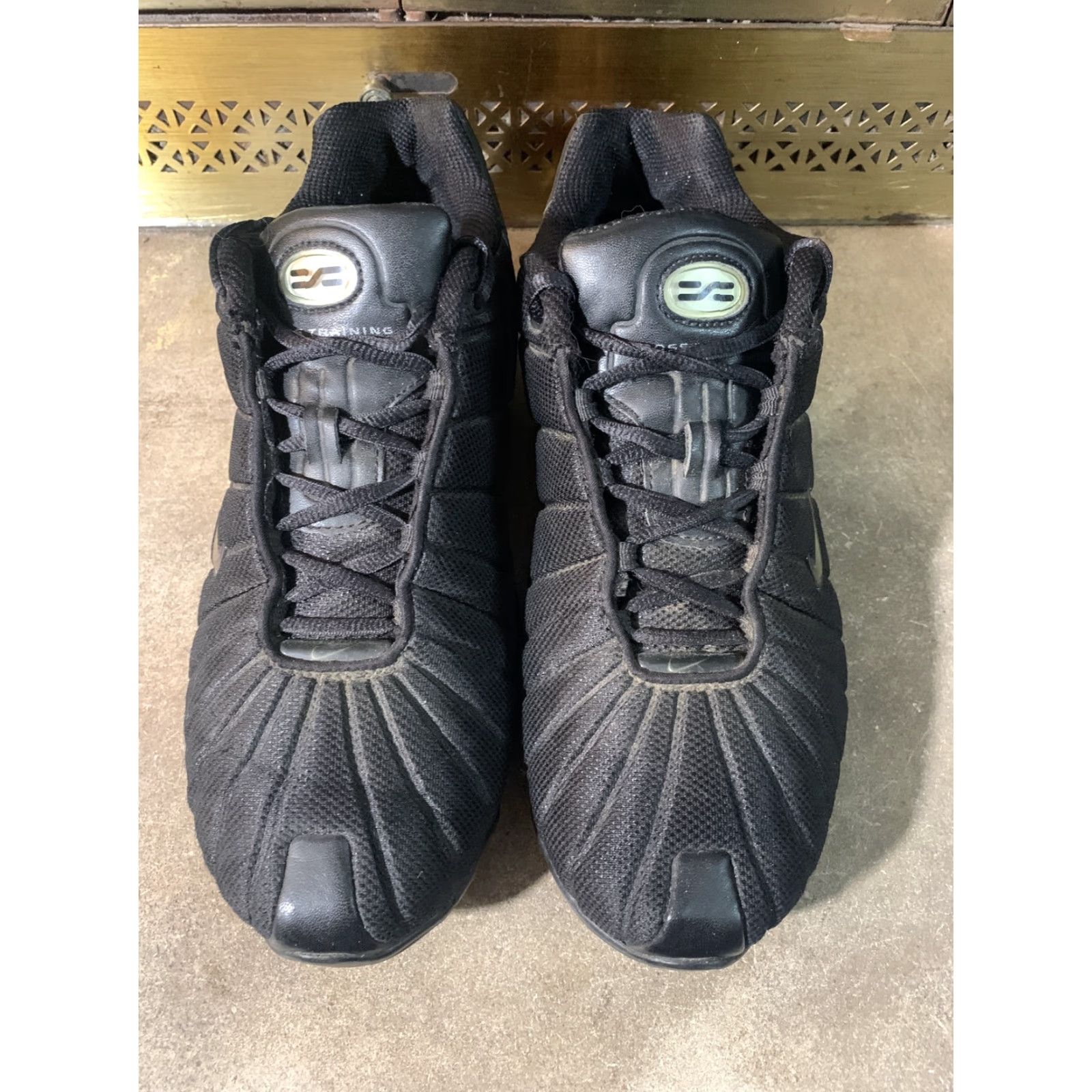 Nike VINTAGE Nike Air Max Octane II 305609-001 Cross Trainers Mens Size 10.5 Black 90s Nike Air Max Octane II Sneakers Mens 10.5 Black Size US 8 / EU 41 - 6 Thumbnail
