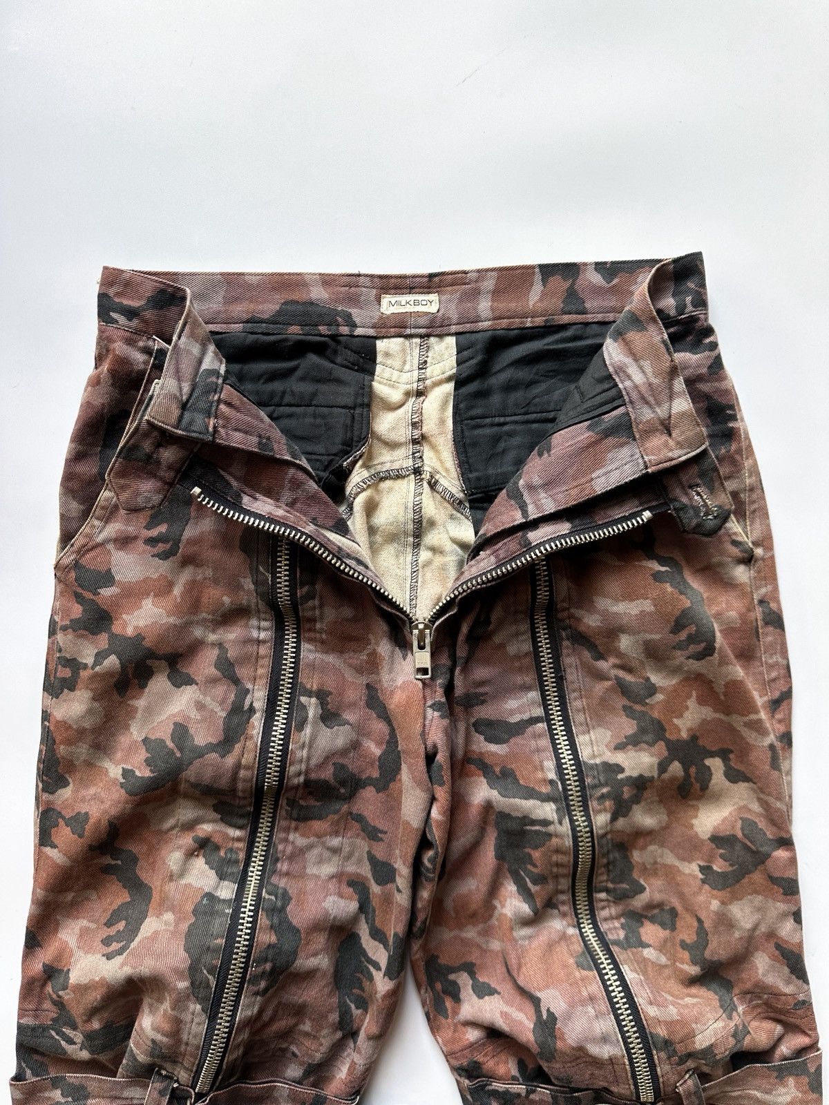 Le Grande Bleu (L.G.B.) 1990s MILKBOY by Hitomi Okawa Removable Camo Multi Zip Pants Size US 31 - 4 Thumbnail