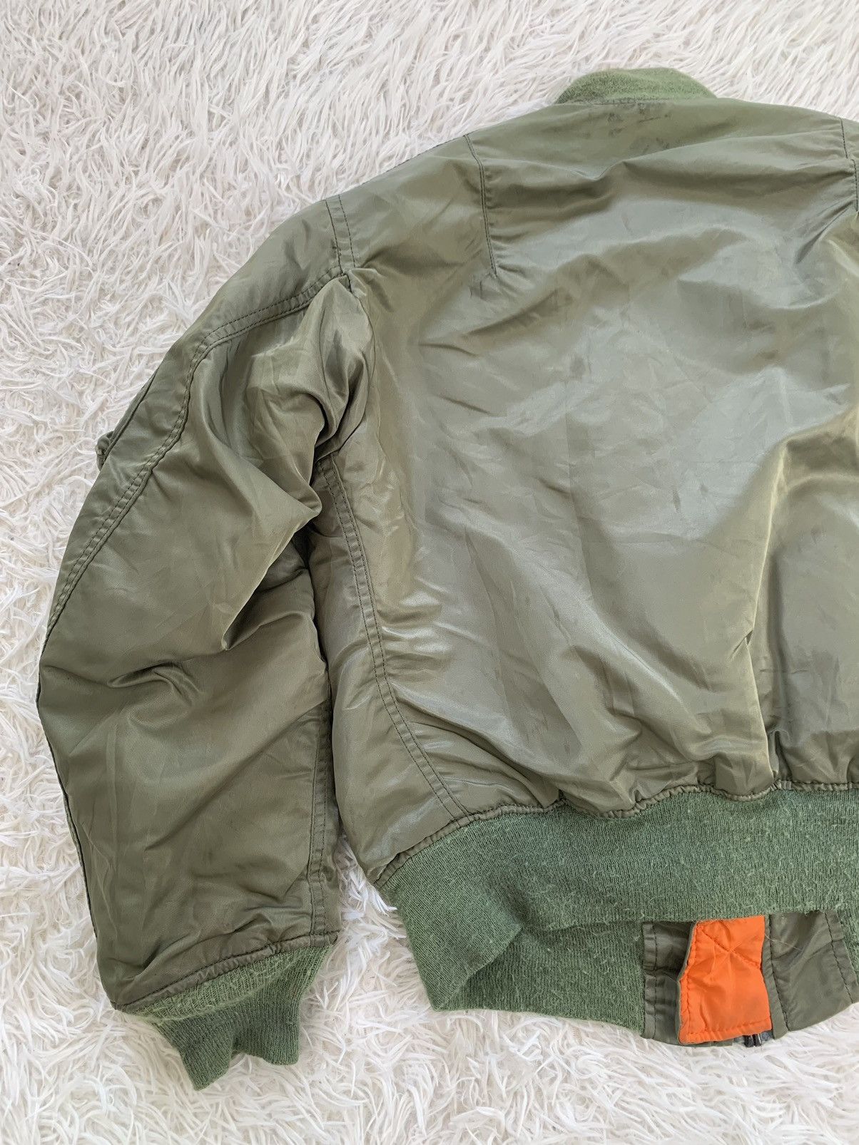 Alpha Industries Vintage Alpha Industries MA-1 Flight Bomber Jacket Zip Ideal Size US S / EU 44-46 / 1 - 10 Thumbnail