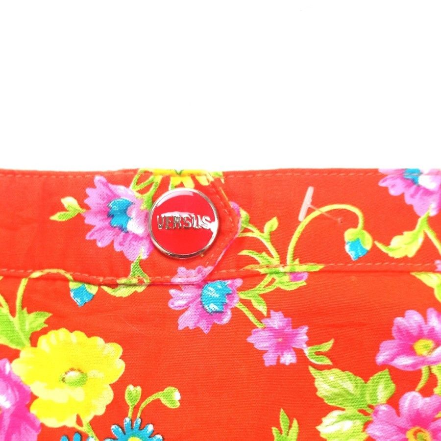 Versace × Versus Versace versus gianni versace floral mini skirt made in italy Size 27" / US 4 / IT 40 - 4 Thumbnail