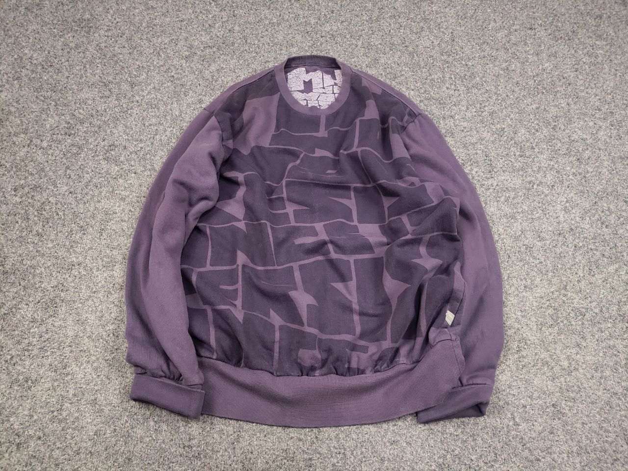 Maharishi Vintage Maharishi Mhi Not War art Logo Purple Sweatshirt Size US XL / EU 56 / 4 - 2 Thumbnail