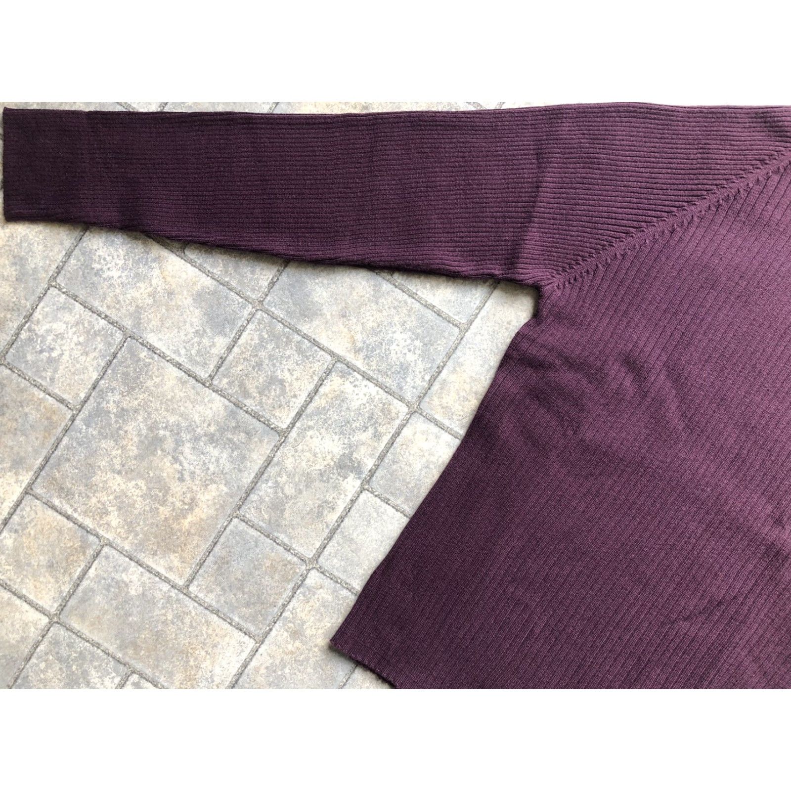Vintage **Signature Expressions Women's Size S Purple Turtleneck** User: Signature Expressions Women's Size S Purple Turtleneck Winter Classic Sweater Size S / US 4 / IT 40 - 5 Thumbnail