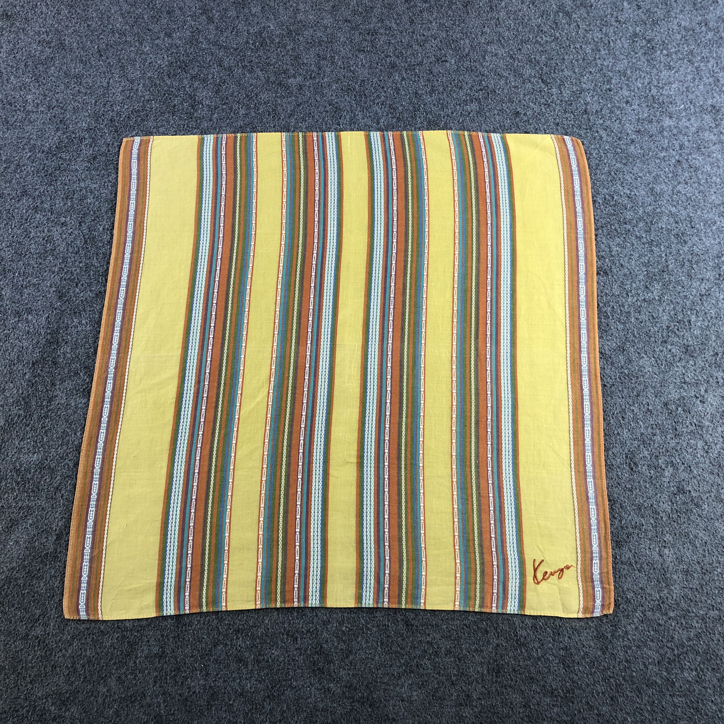 Kenzo × Vintage Kenzo Handkerchief Neckerchief Bandana H2440 Size ONE SIZE - 2 Thumbnail
