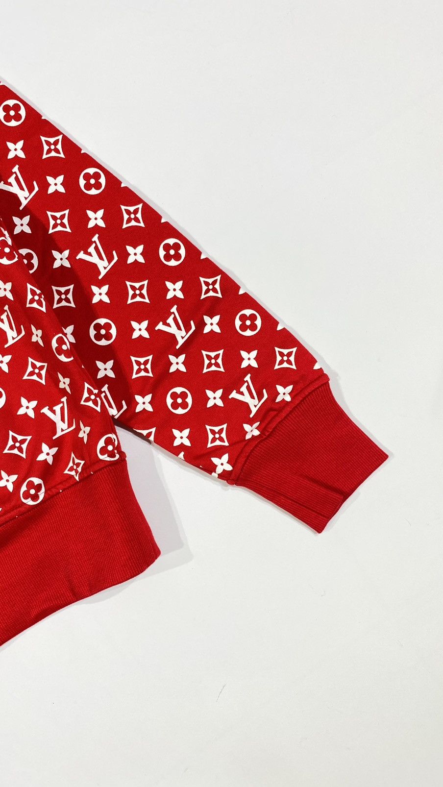 Louis Vuitton × Supreme LOUIS VUITTON X SUPREME XXS Box Logo Hoodie Size US XXS / EU 40 - 10 Thumbnail