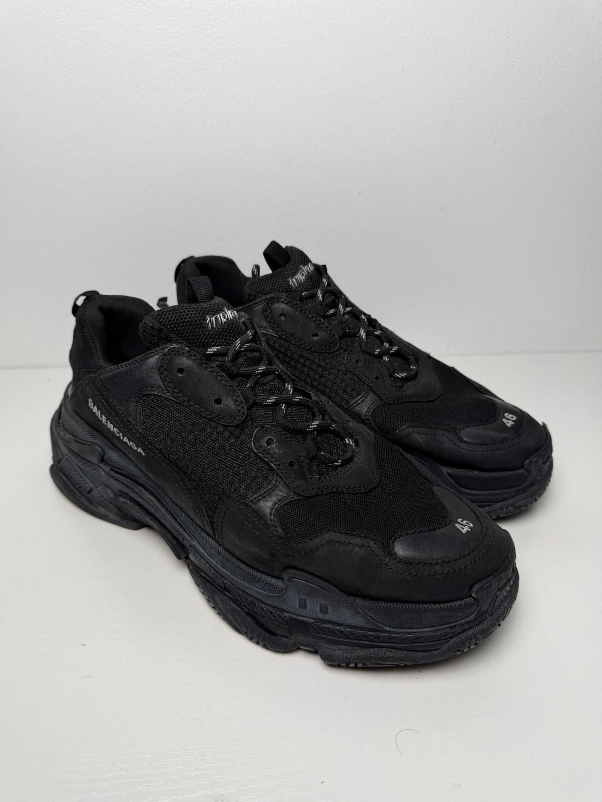 Balenciaga Balenciaga Triple S Black Sneakers Men’s EU 46 US 13 Size US 13 / EU 46 - 1 Thumbnail
