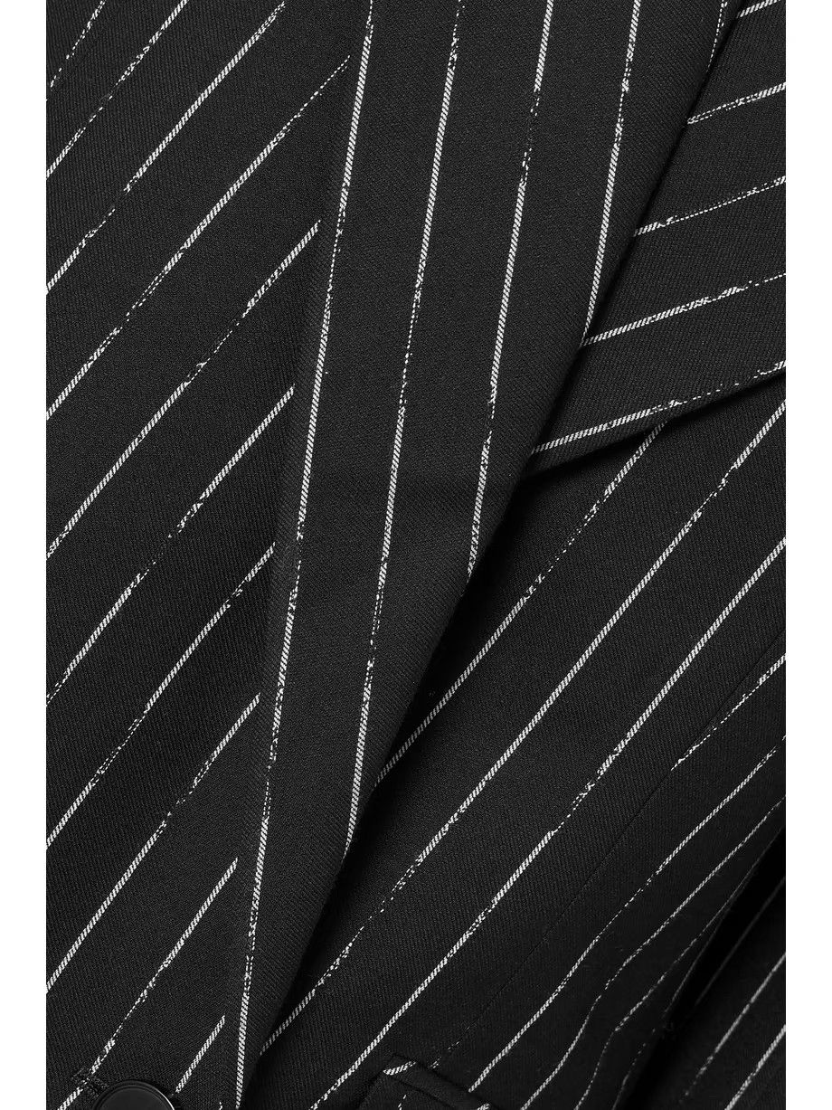 Alexander McQueen o1y0325 Blazer in Black Size XS / US 0-2 / IT 36-38 - 4 Thumbnail