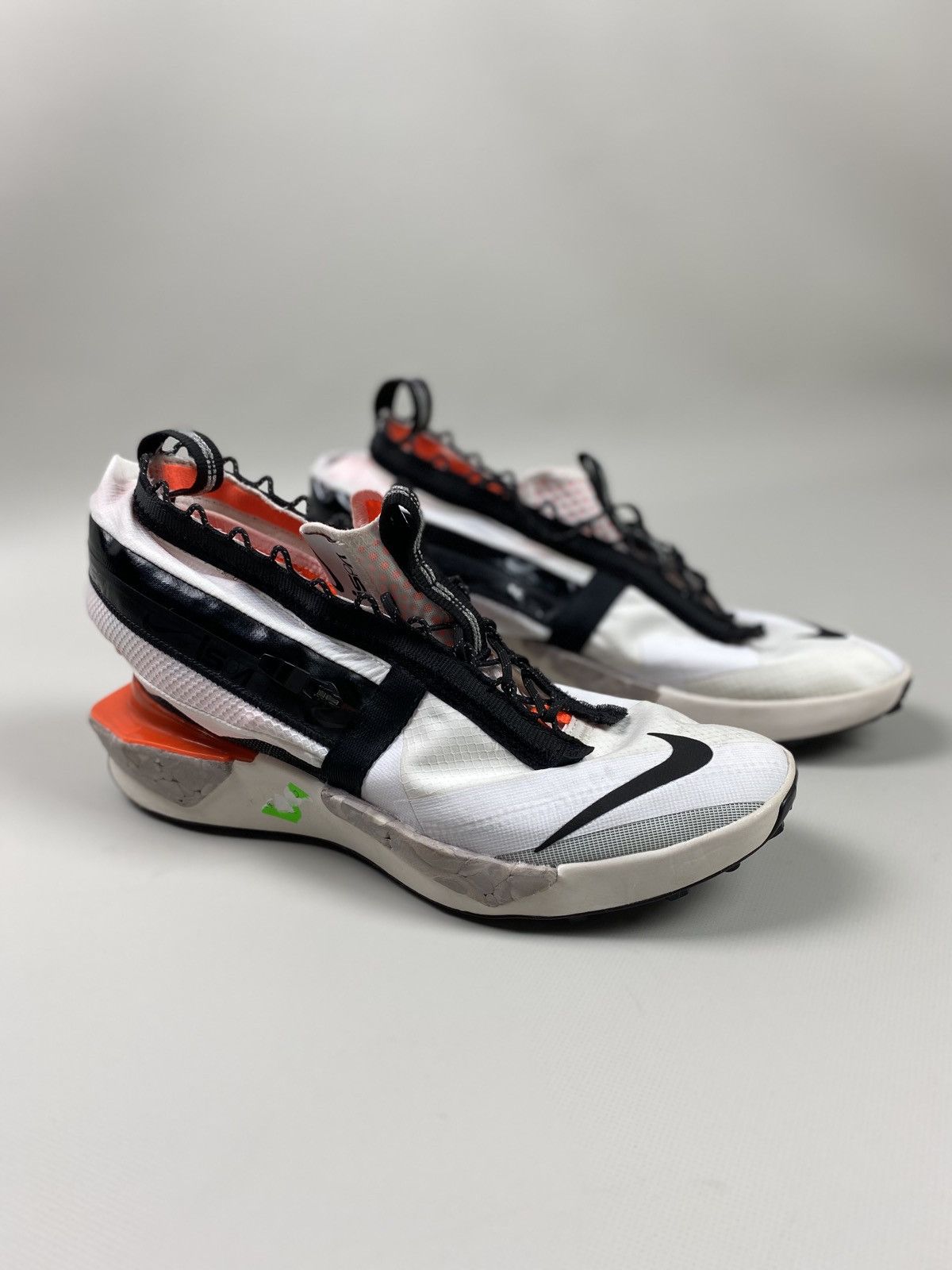 Japanese Brand Nike Ispa Drifter Gator White / Black men’s sneakers shoes Size US 9.5 / EU 42-43 - 1 Thumbnail