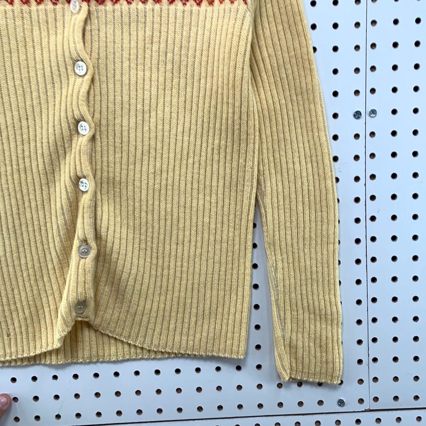 Vintage VINTAGE Koret California Cardigan Sweater Womens M bege Yellow Red Houndstooth Cardigan Mens Womens Girls Boys Size M / US 6-8 / IT 42-44 - 7 Thumbnail
