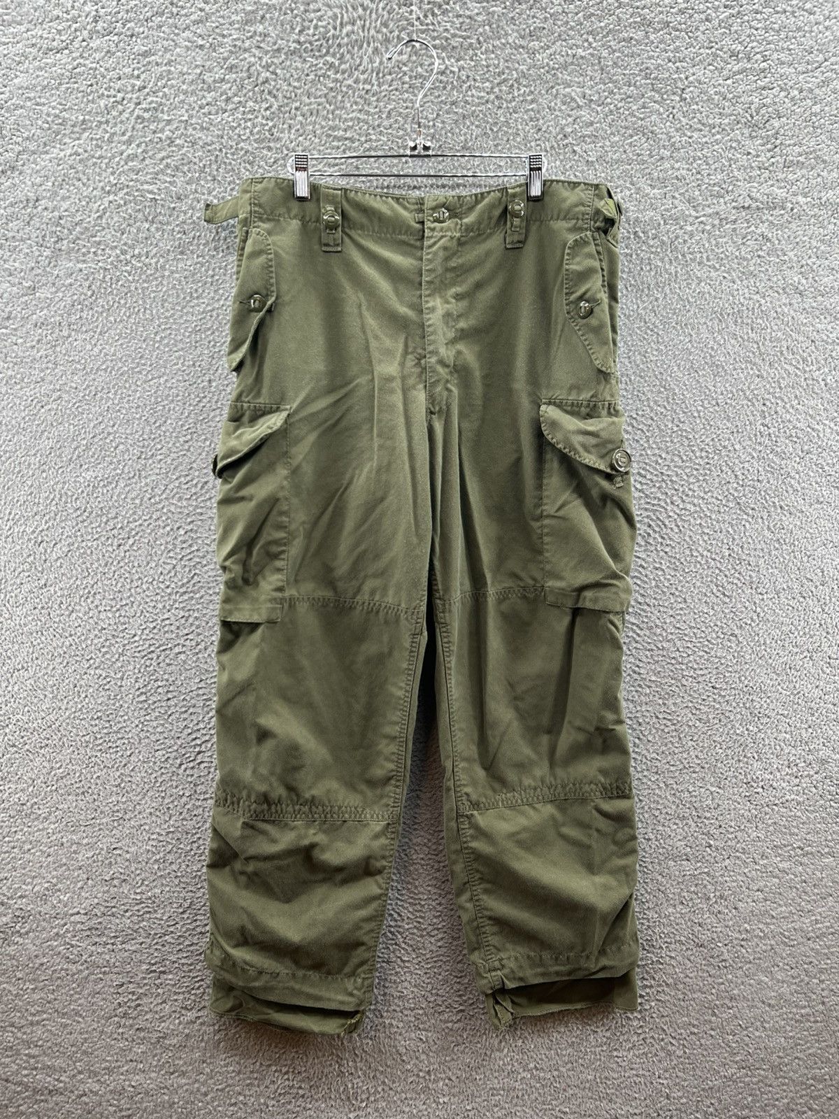 Other Canadian MK3 Military Cargo Combat Trousers 8415-21-899-2521 Size US 34 / EU 50 - 1 Thumbnail