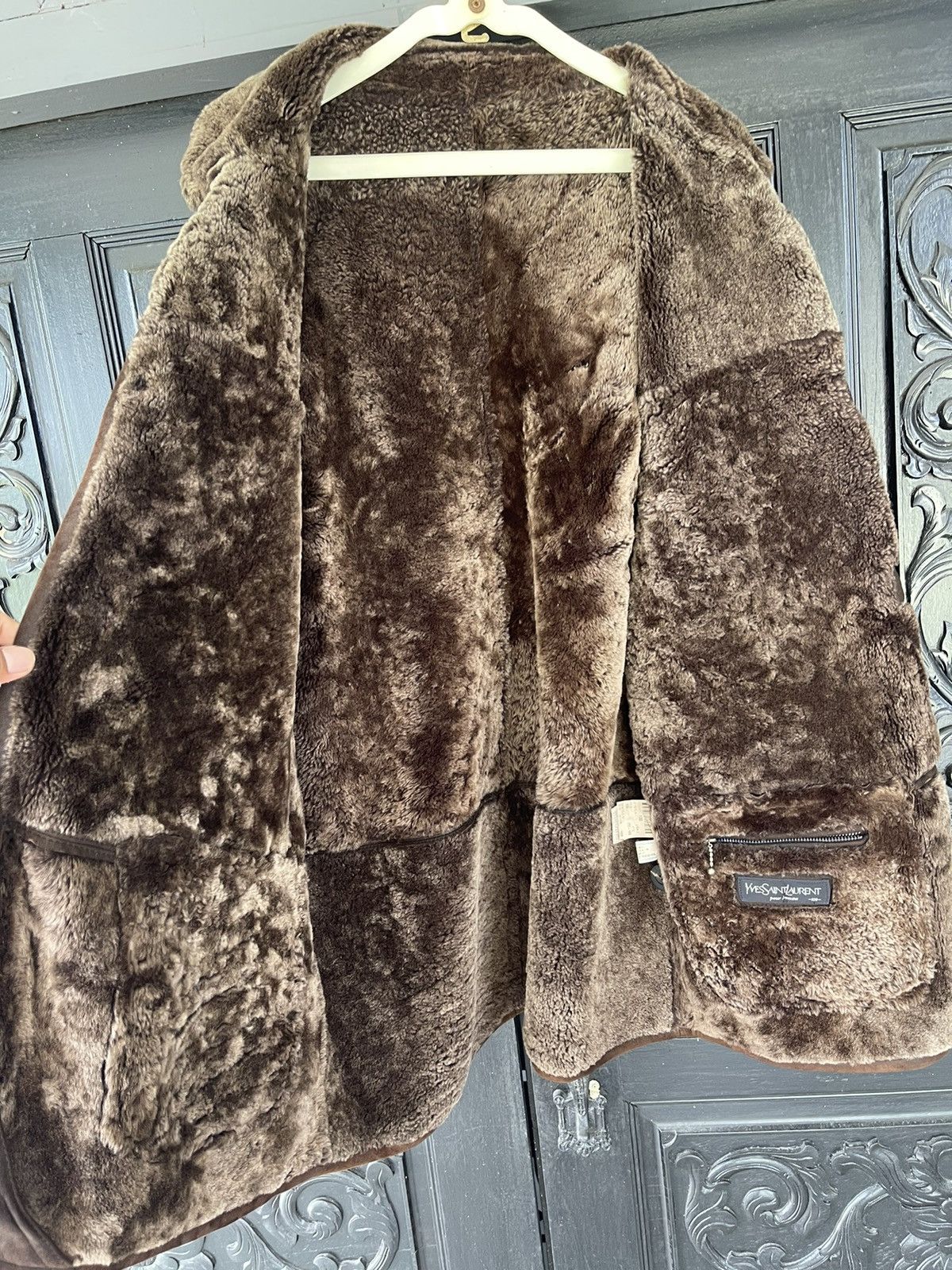 Saint Laurent Paris Yves Saint Laurent Sheepskin Sherling jacket Size US M / EU 48-50 / 2 - 6 Thumbnail