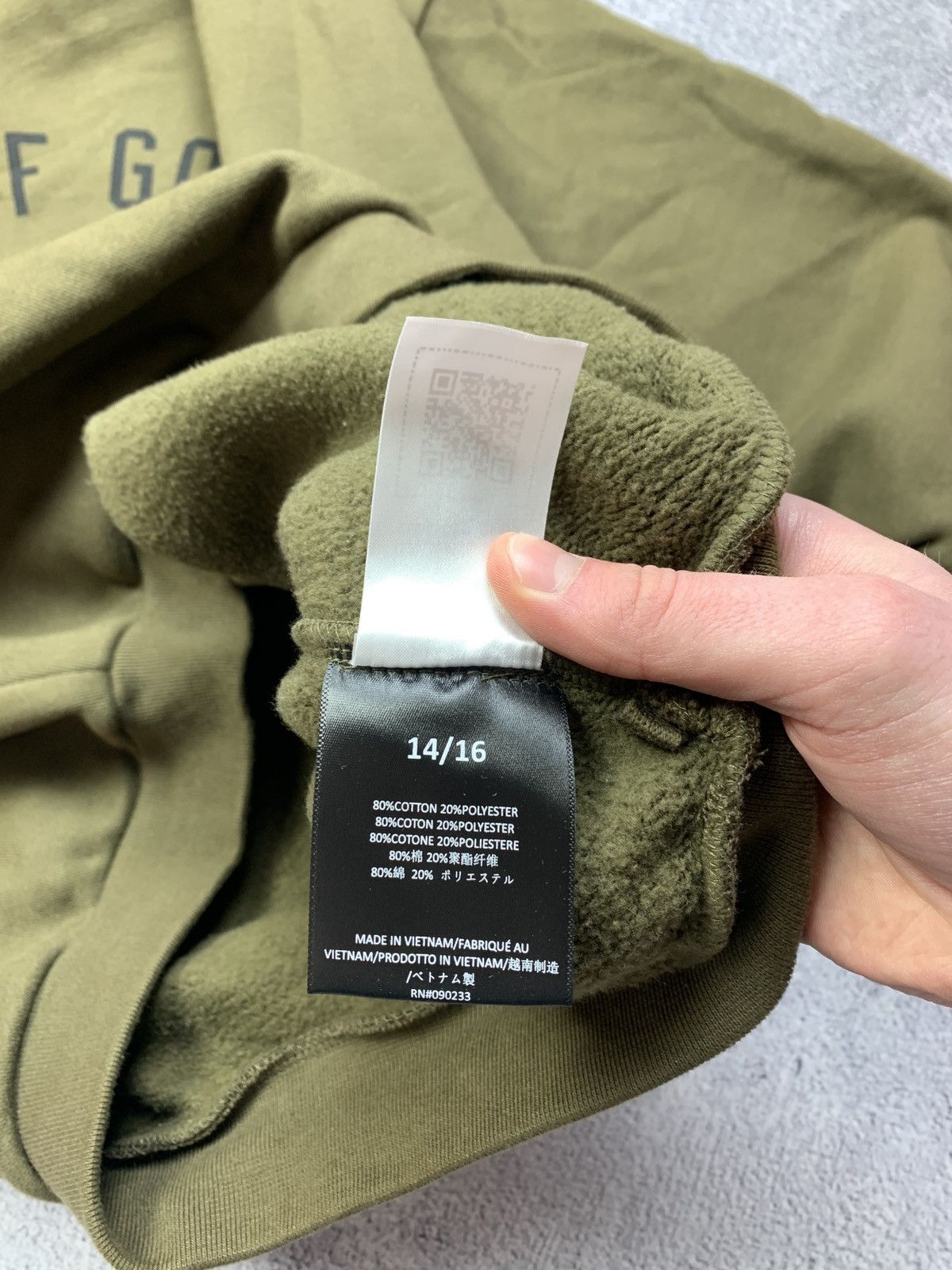 Fear of God Essentials Fear of God Olive Crewneck 1977 Sweatshirt M Size US M / EU 48-50 / 2 - 8 Thumbnail