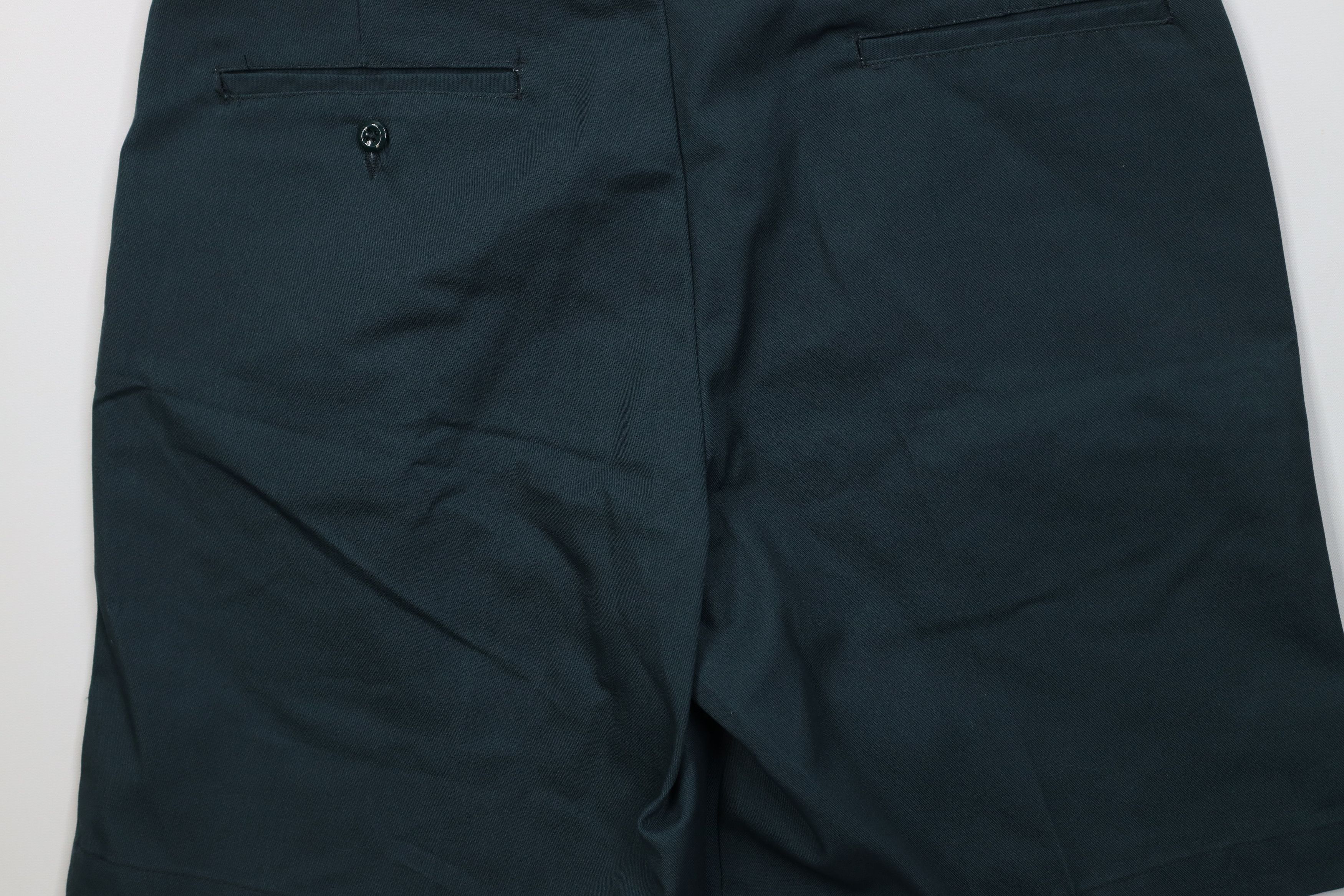 Vintage Vintage 90s Streetwear Workwear Mechanic Chino Shorts Green Size US 34 / EU 50 - 11 Thumbnail