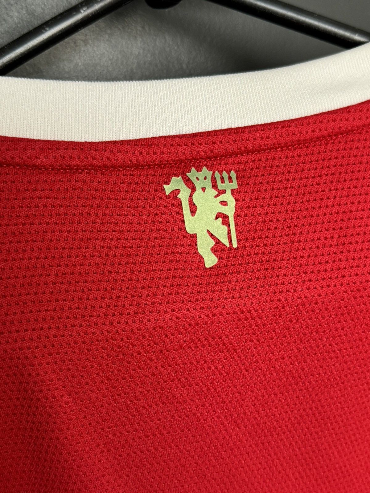 Adidas Manchester United 21/22 Home Football Jersey T-Shirt Size US M / EU 48-50 / 2 - 4 Thumbnail