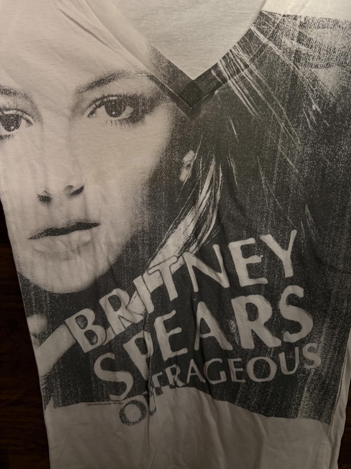 Next Level Apparel Britney Spears Outrageous Song T-shirt Junior Tee V-Neck Size L / US 10 / IT 46 - 3 Thumbnail