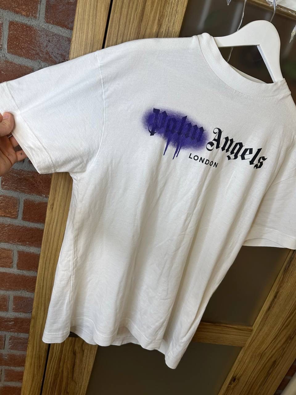 Palm Angels Palm Angels White/Purple Centr Logo M Size US M / EU 48-50 / 2 - 3 Thumbnail