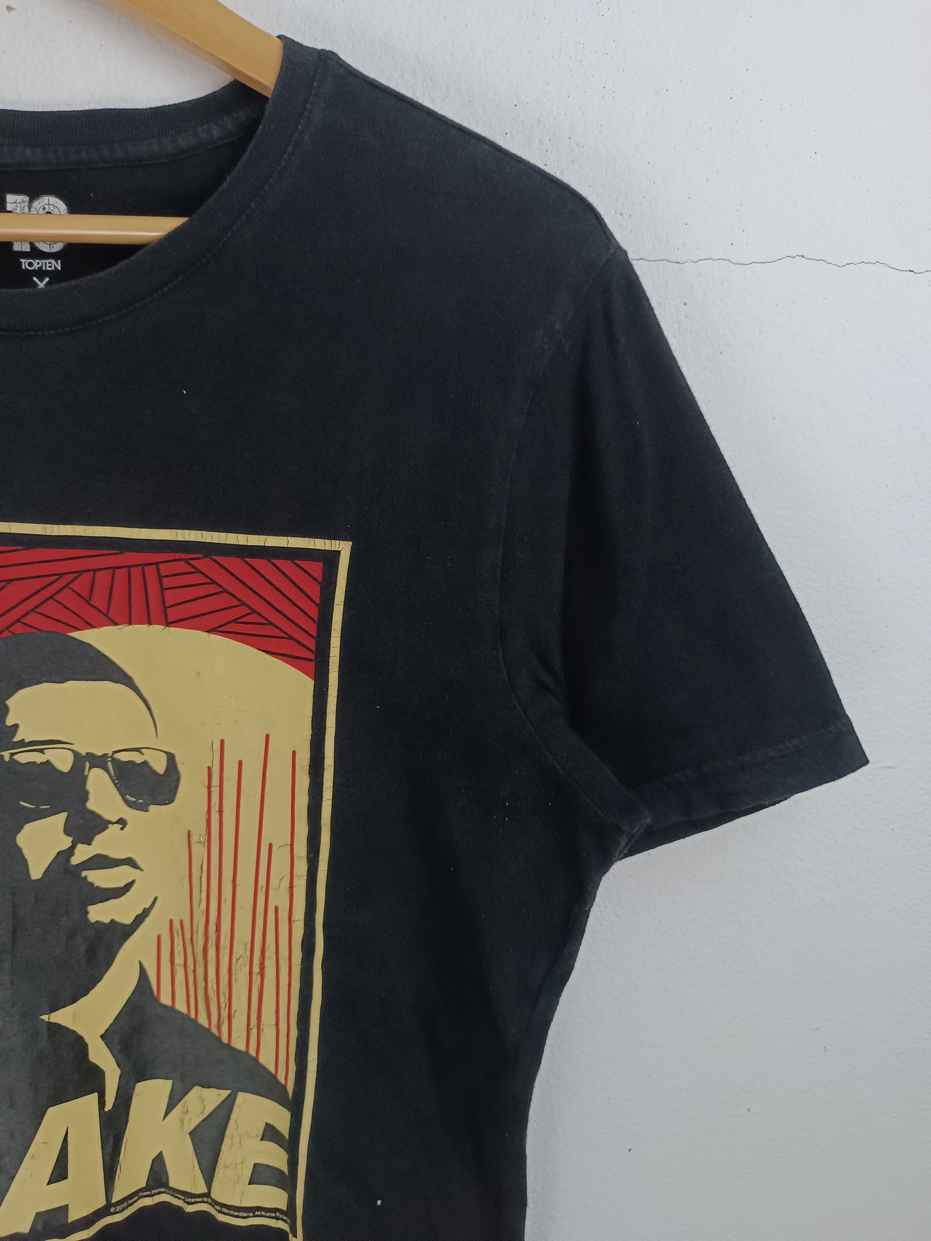 Rap Tees VINTAGE 2015 DRAKE SHEPARD FAIREY ARTWORK RARE TEE Size US S / EU 44-46 / 1 - 6 Thumbnail