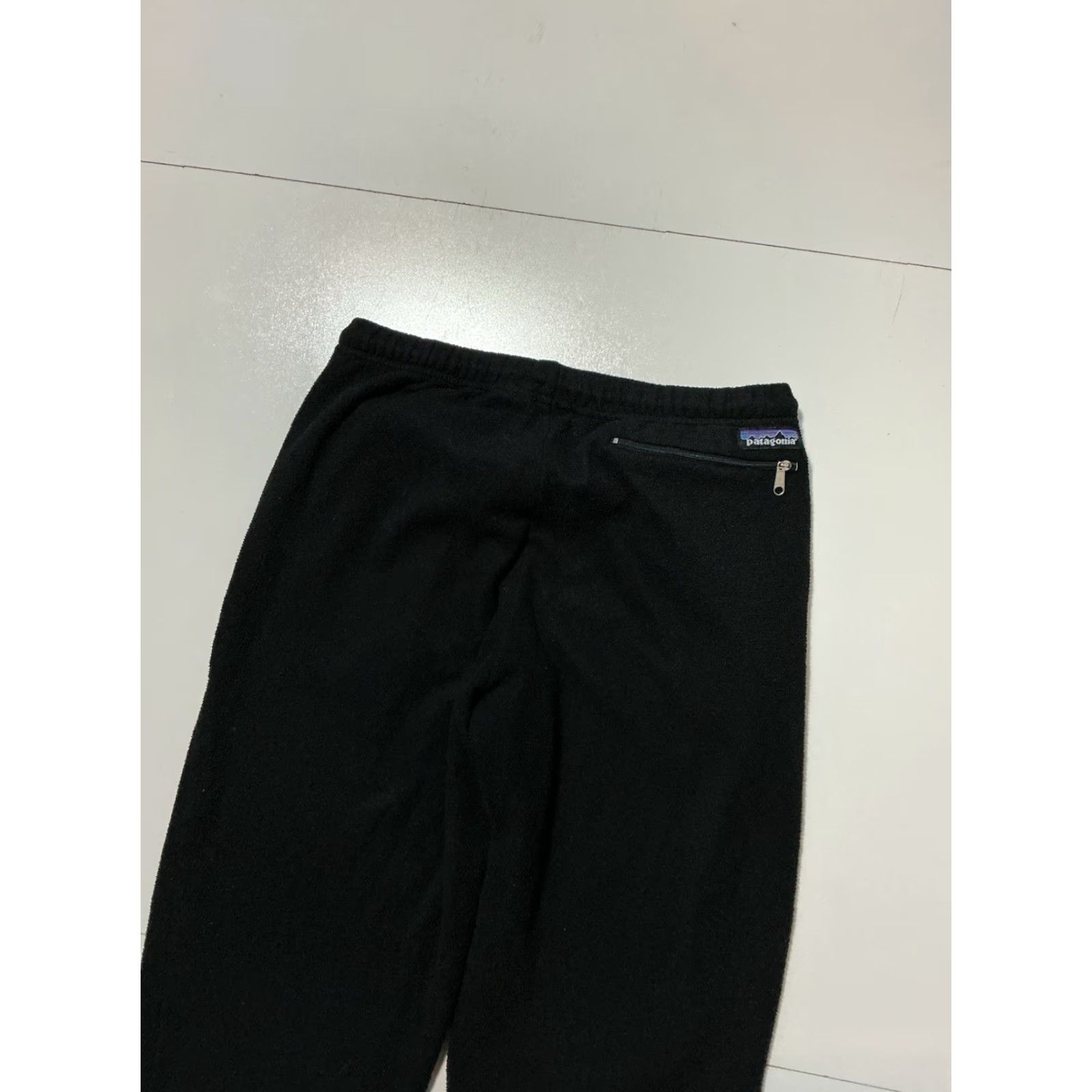 Patagonia VINTAGE Patagonia Pants Fleece Snap Pocket Outdoor Made In USA Black Sz S Men Size US 29 - 7 Thumbnail