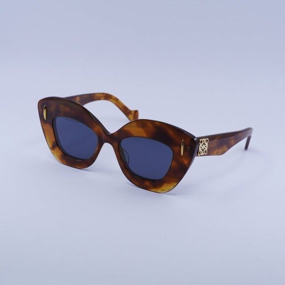 Loewe Loewe LW40127I 53V Sunglasses Blonde Havana Cat Eye Frame Size ONE SIZE - 1 Thumbnail