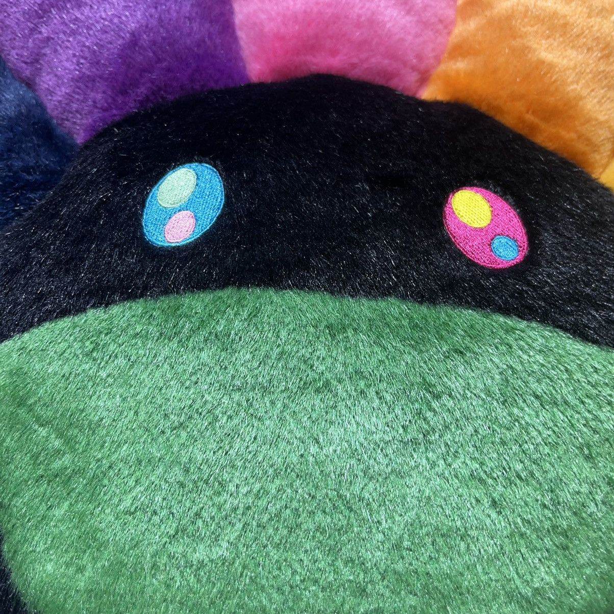 Takashi Murakami Takashi Murakami 60cm plush pillow rainbow black Size ONE SIZE - 2 Thumbnail