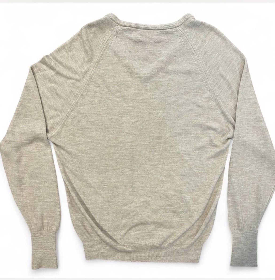 Dior Vintage Christian Dior Beige V-Neck Sweater Size Large Size US L / EU 52-54 / 3 - 2 Thumbnail