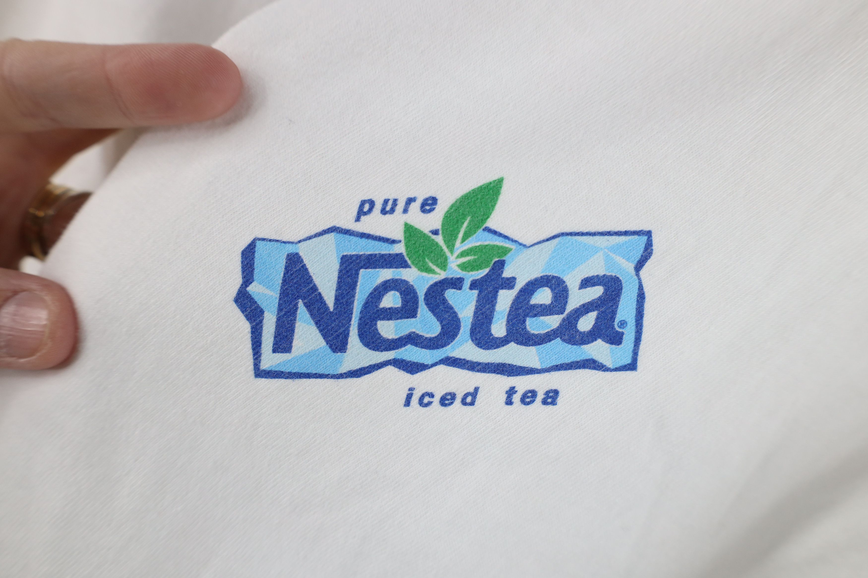 Vintage Vintage 90s Pure Nestea Iced Tea Road Less Traveled T-Shirt Size US L / EU 52-54 / 3 - 4 Thumbnail