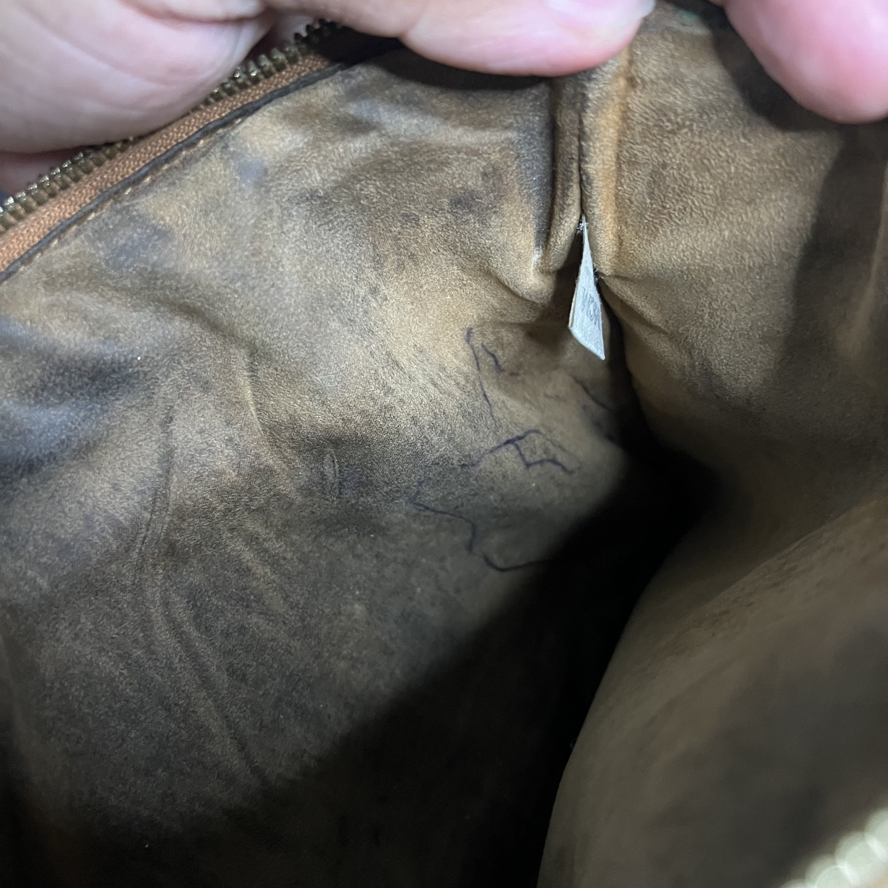 MCM MCM Visetos Crossbody Pouch in Cognac Size ONE SIZE - 16 Thumbnail
