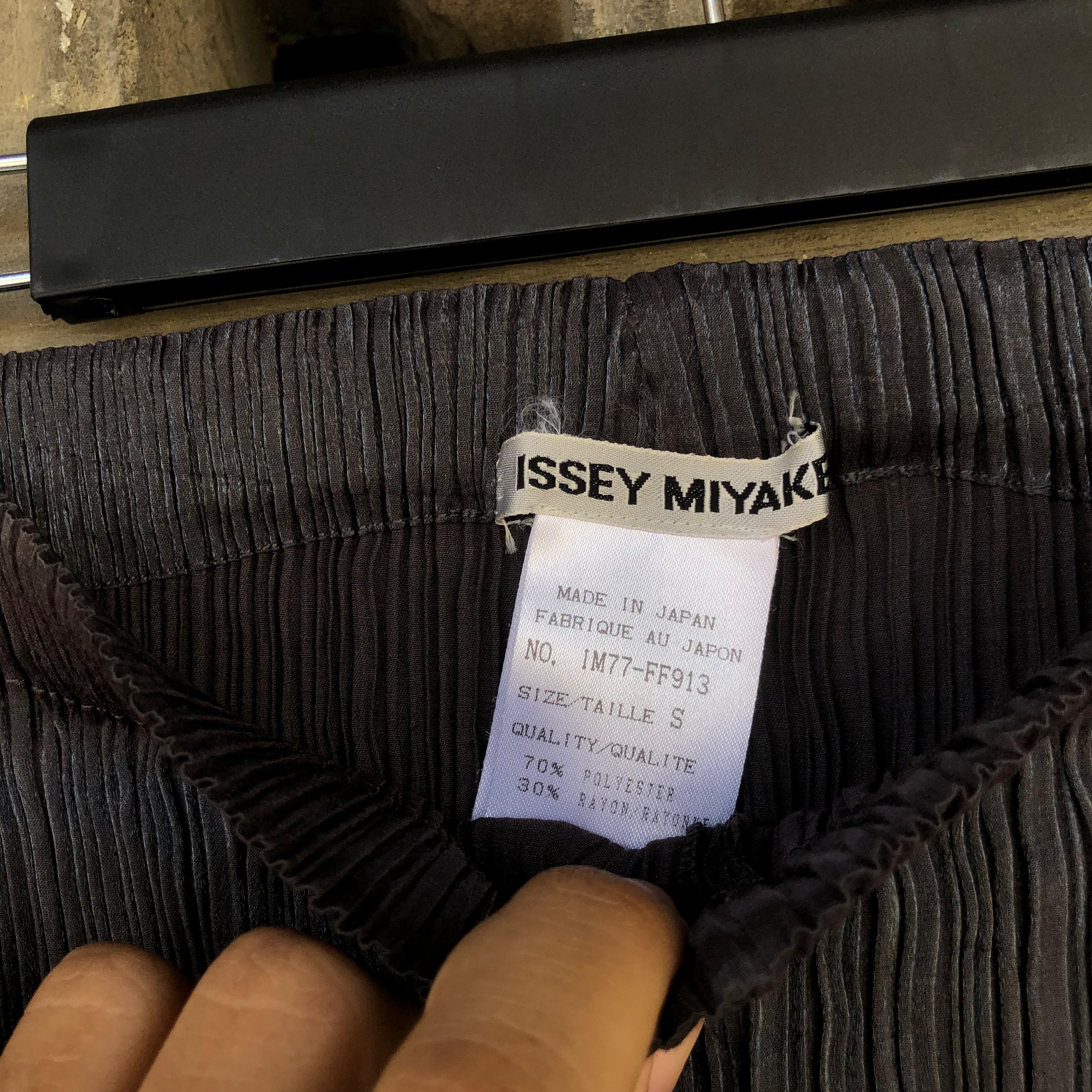 Pleats Please Issey Miyake Issey Miyake Pleats Black Silver Rayon Size US 29 - 6 Thumbnail